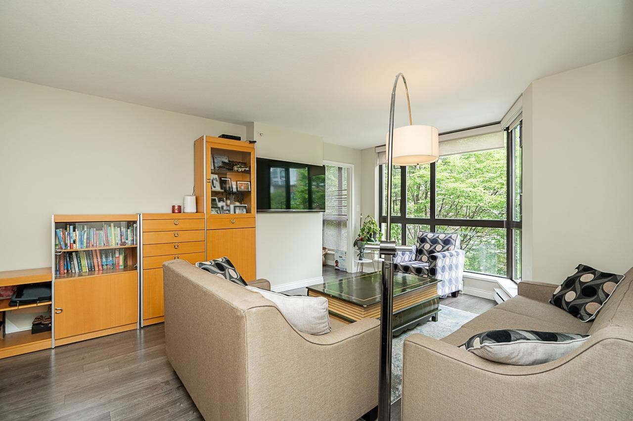 304 - 488 Helmcken Street, Vancouver, V6B 6E4 — photo 5