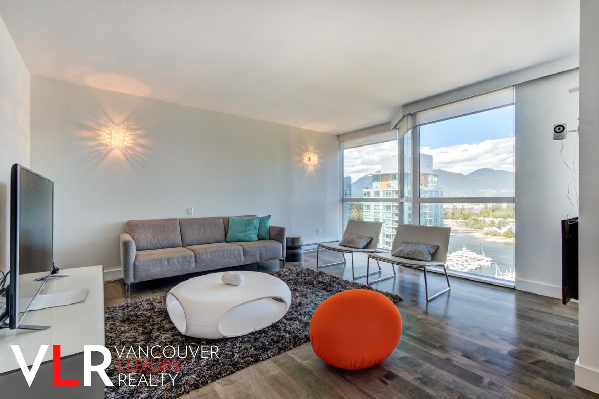1603 - 1415 W Georgia Street, Vancouver, V6G 3C8 — photo 2
