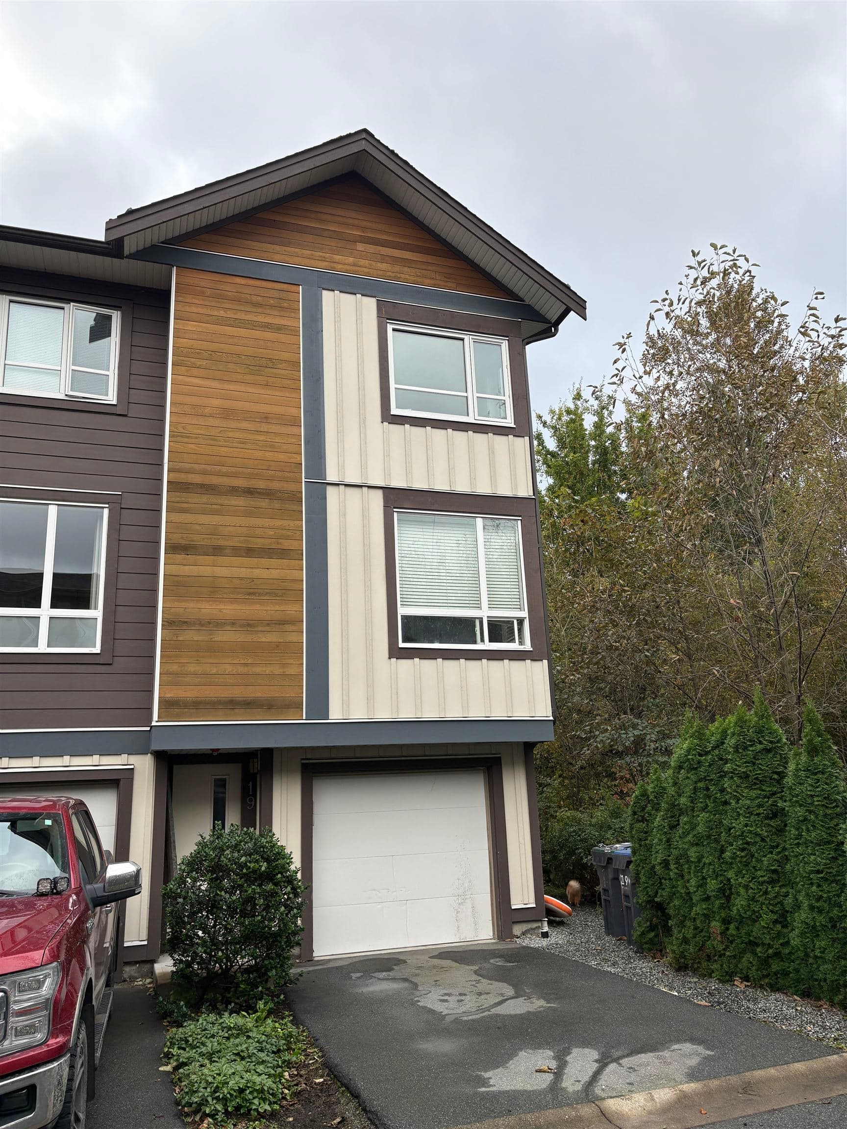 19 - 1188 Wilson Crescent, Squamish, V8B 0B4 — photo 2