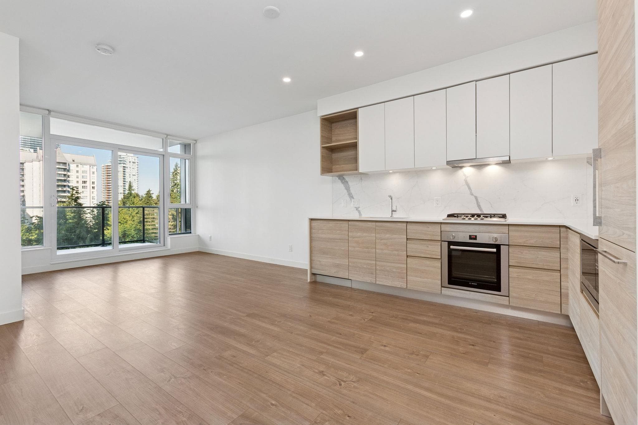 708 - 585 Austin Avenue, Coquitlam, V3K 0G6 — photo 5