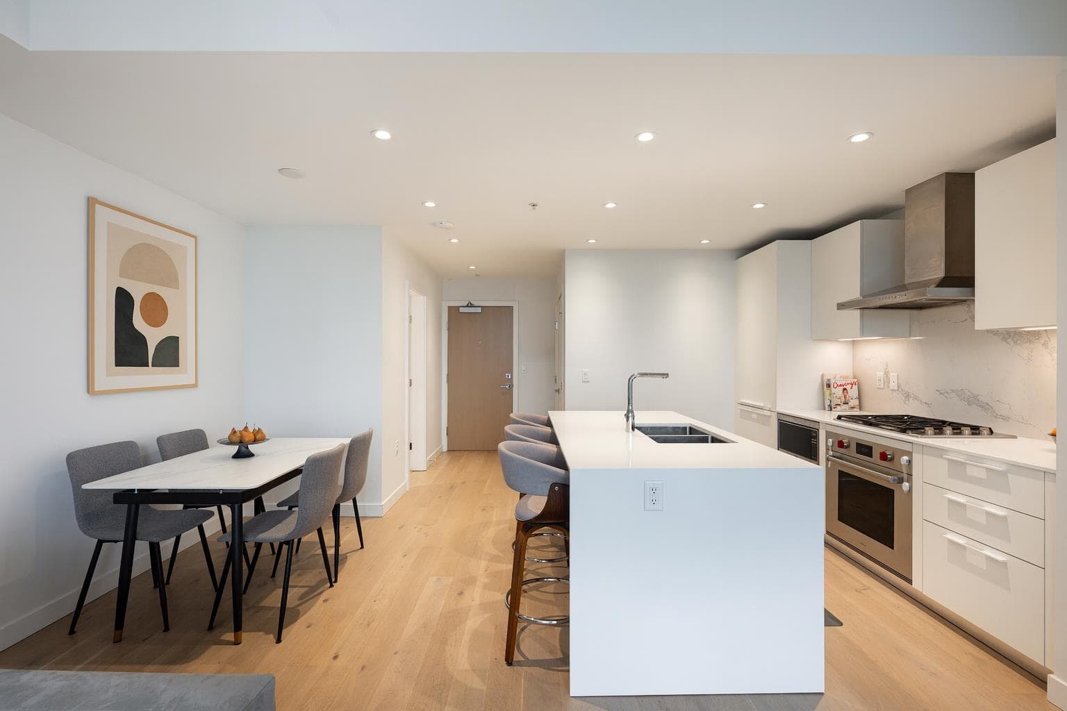3602 - 6699 Dunblane Avenue, Burnaby, V5H 0J8 — photo 1
