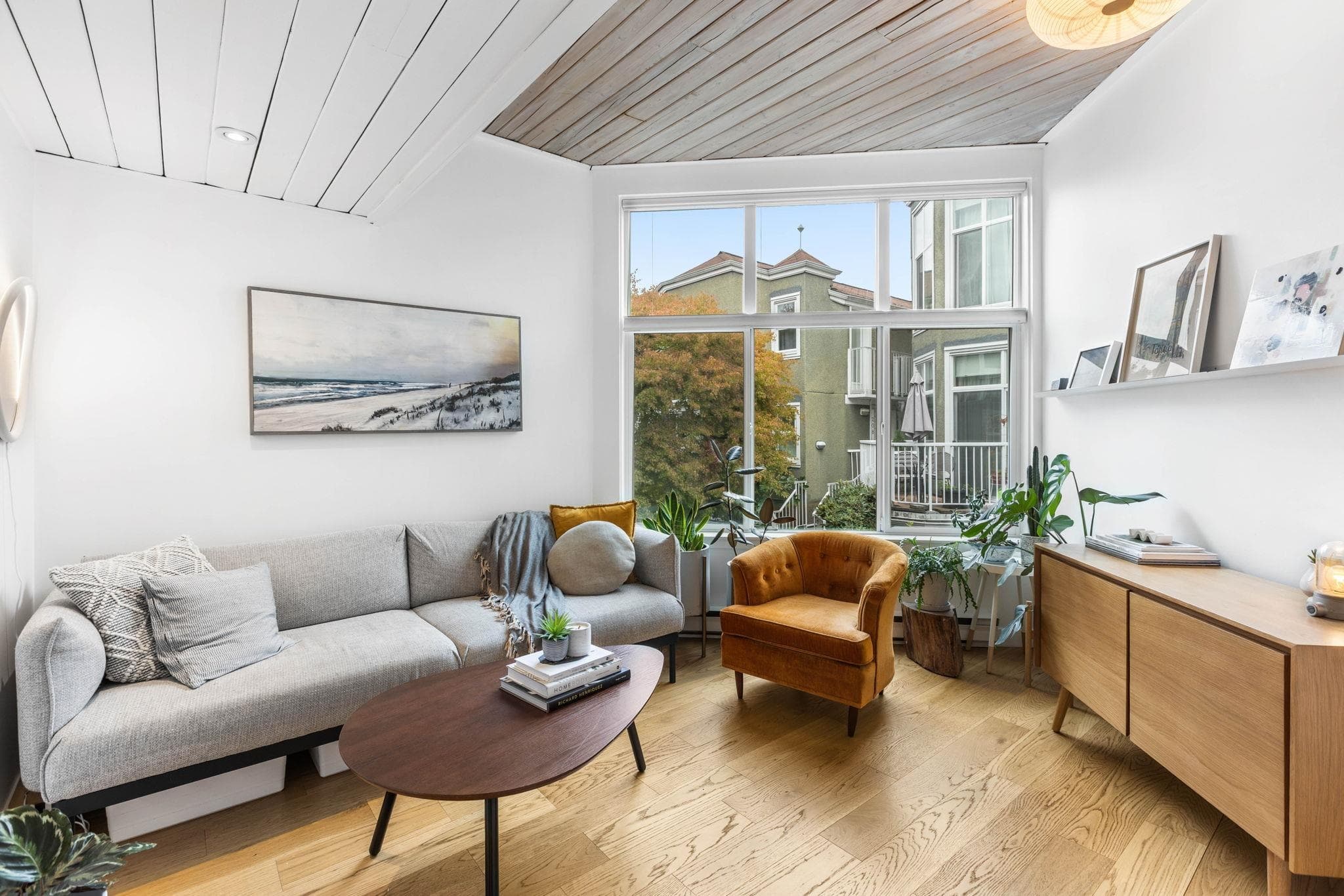 212 - 1045 W 8th Avenue, Vancouver, V6H 1C3 — photo 1