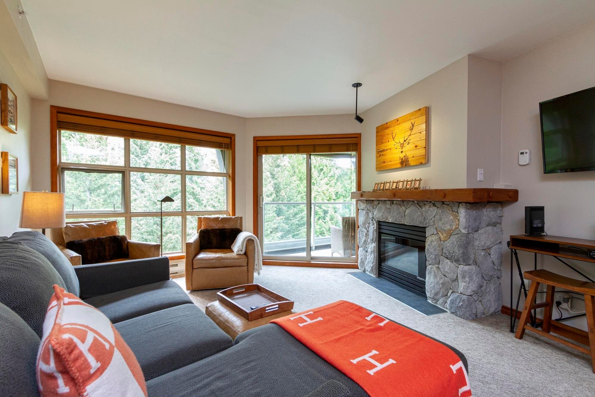 545 - 4800 Spearhead Drive, Whistler, V8E 1G1 — photo 2