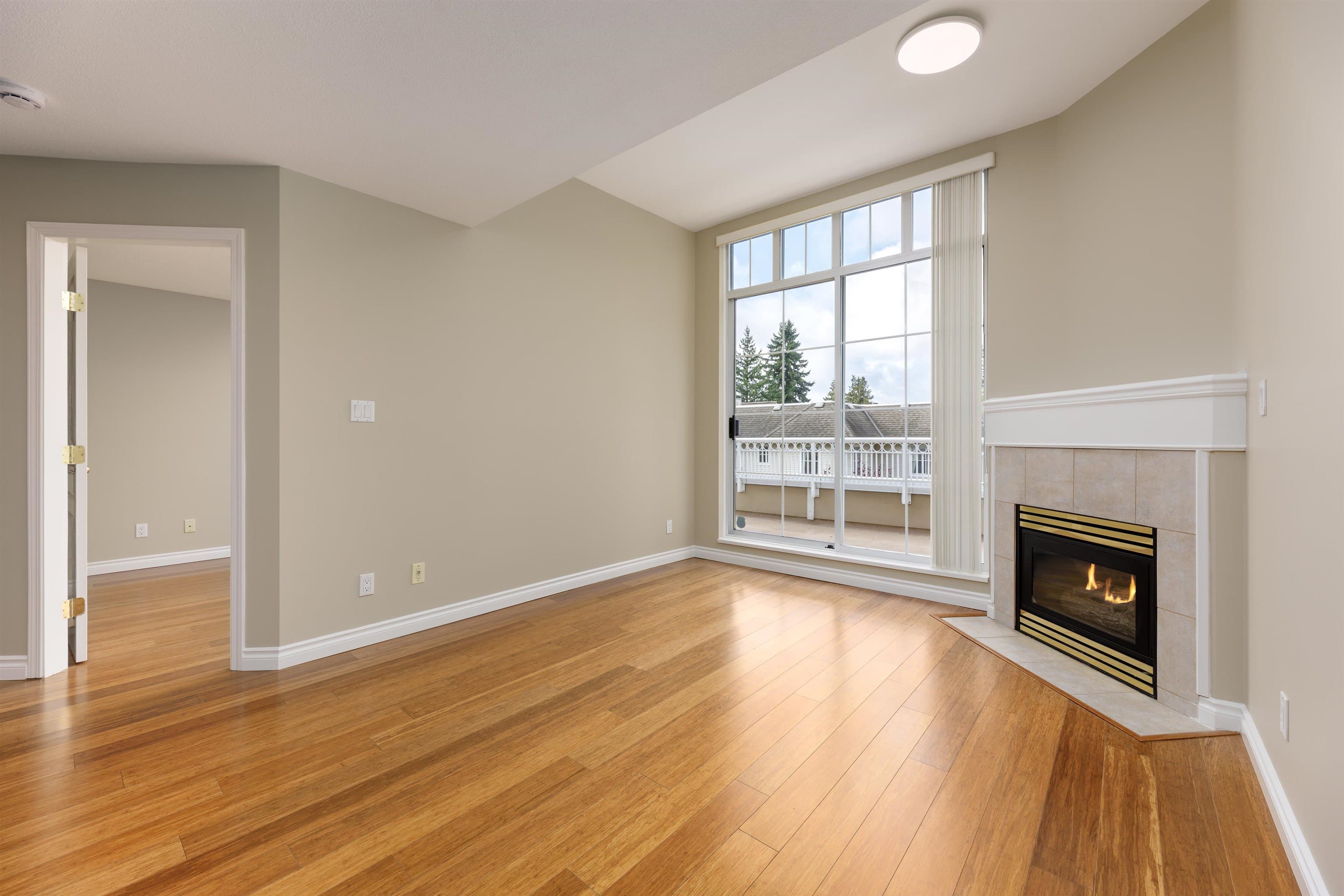 301 - 7117 Antrim Avenue, Burnaby, V5J 5K1 — photo 3
