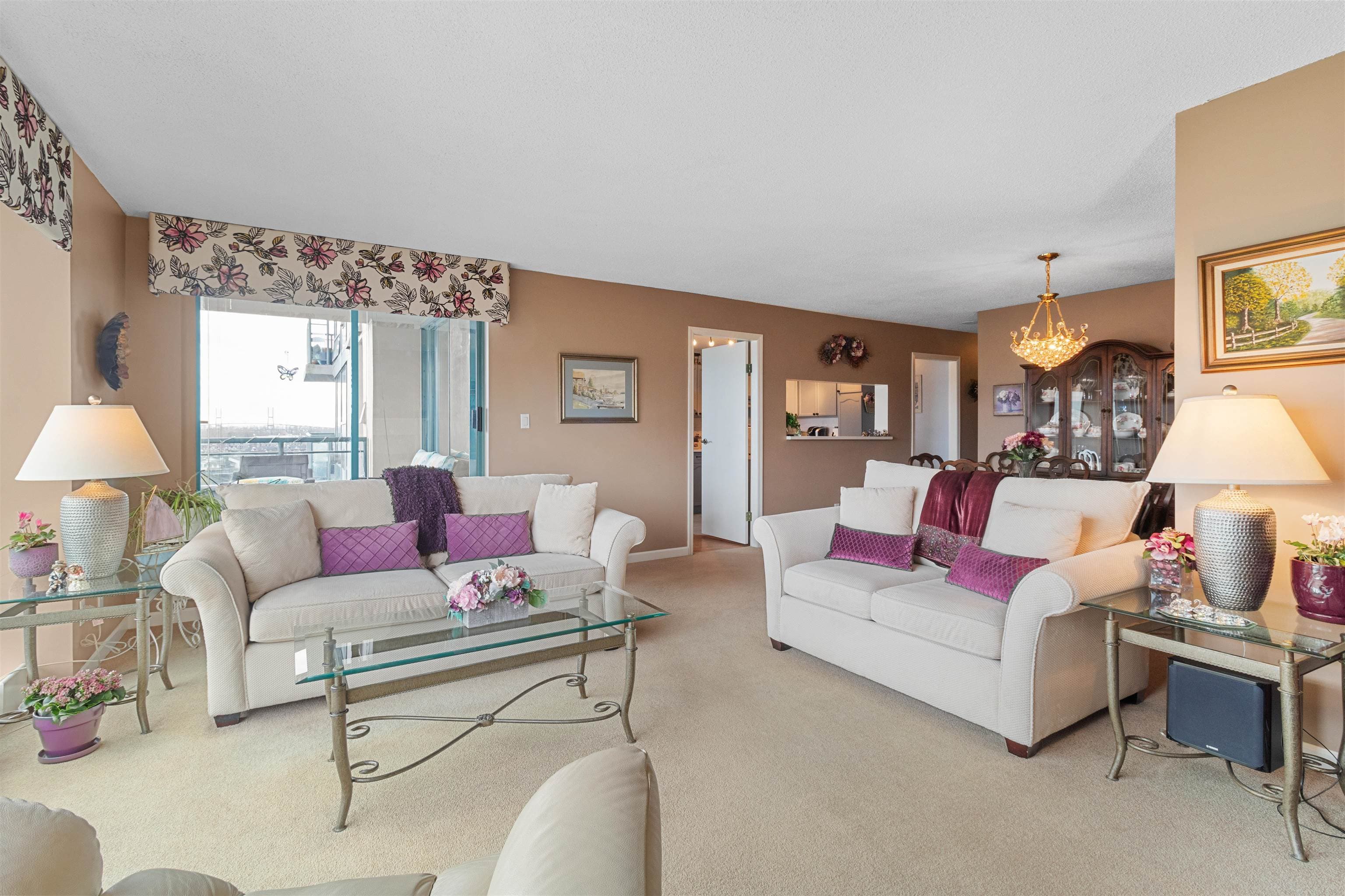 1101 - 8 Laguna Court, New Westminster, V3M 6M6 — photo 4