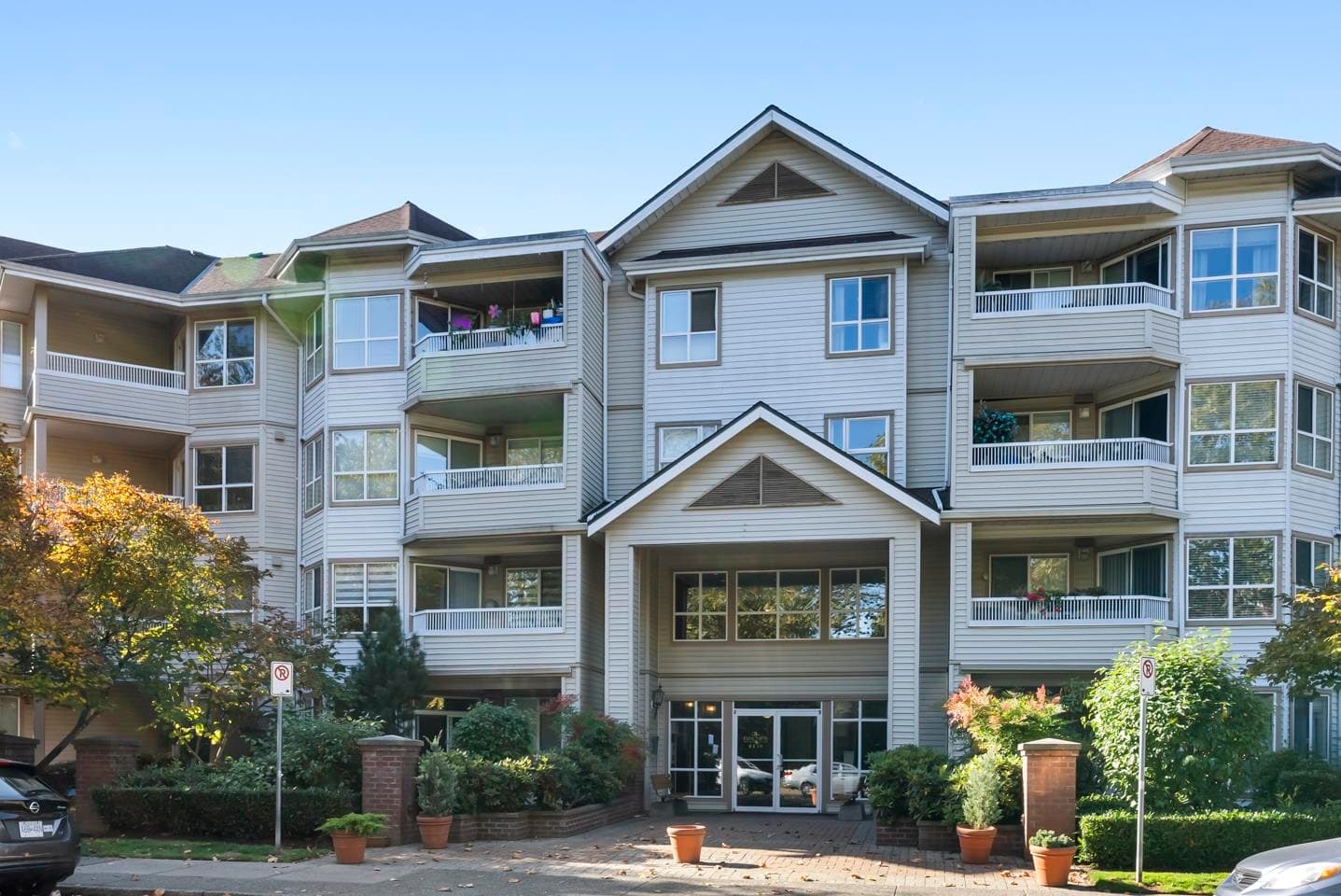 313 - 8139 121a Street, Surrey — sold