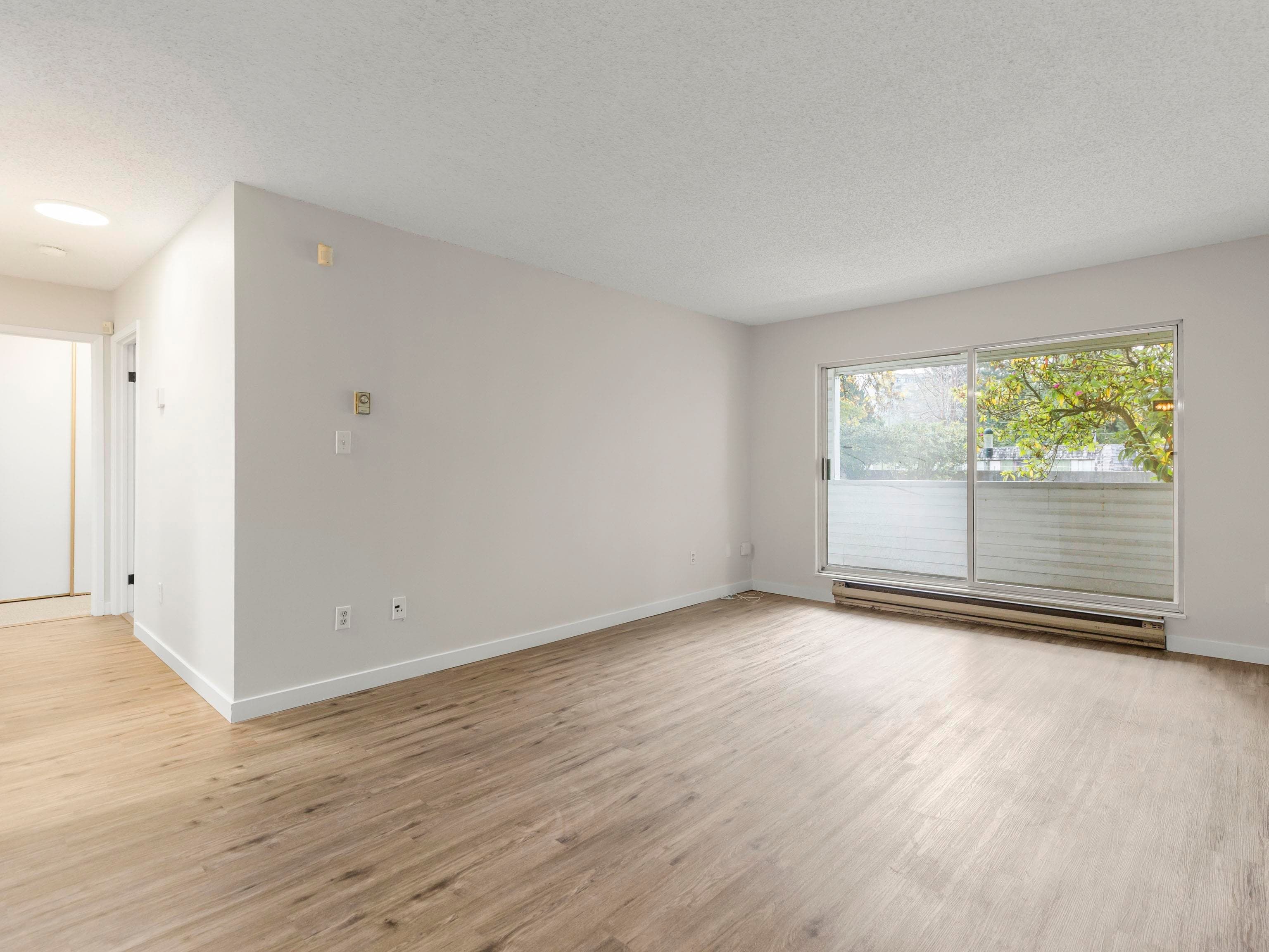 202 - 8760 Westminster Highway, Richmond, V6X 1A8 — photo 2