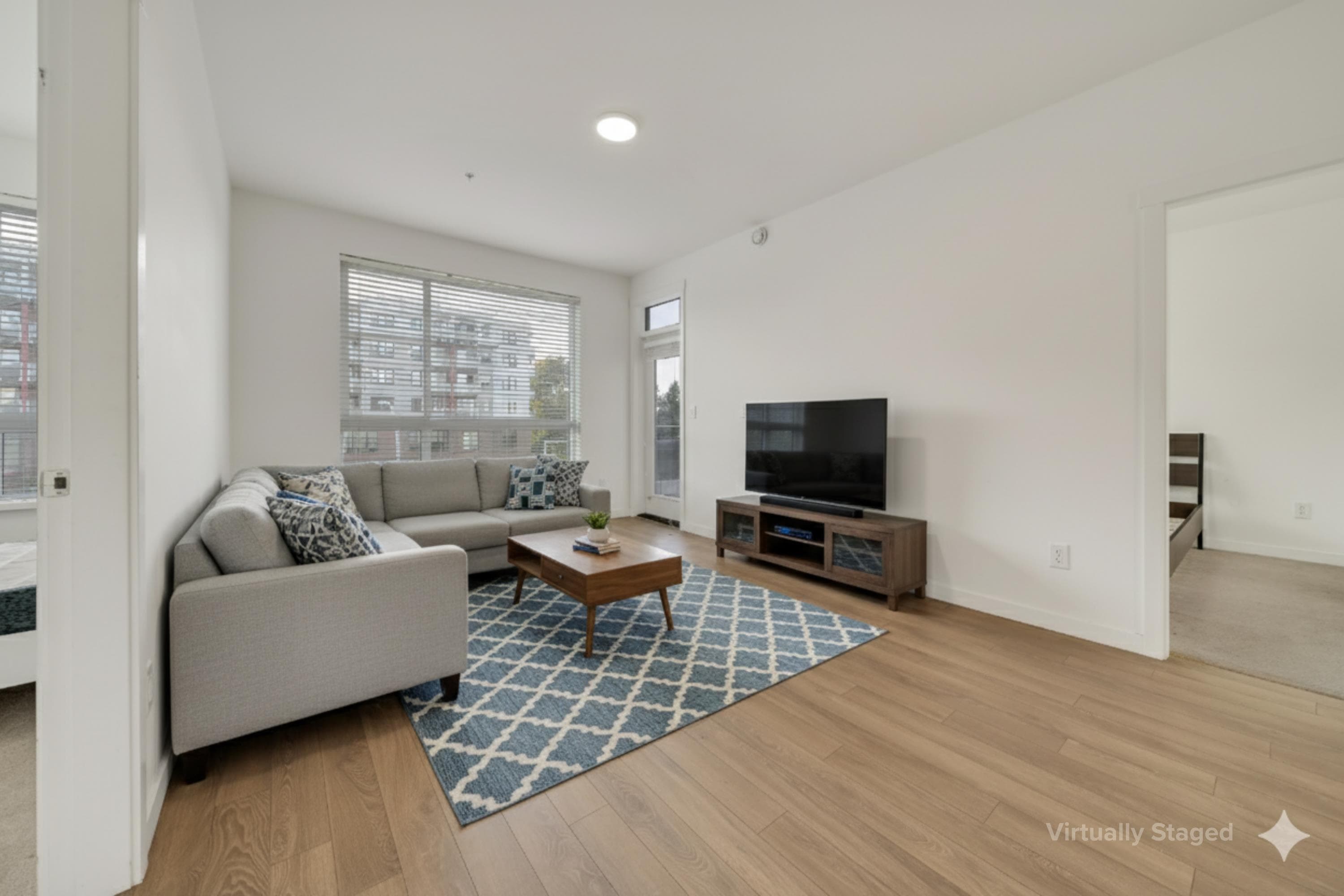 317 - 13628 81a Avenue, Surrey, V3W 3E2 — photo 4