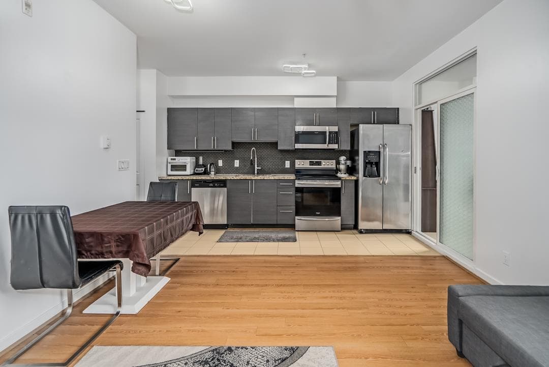 212 - 2239 Kingsway, Vancouver, V5N 0E5 — photo 3