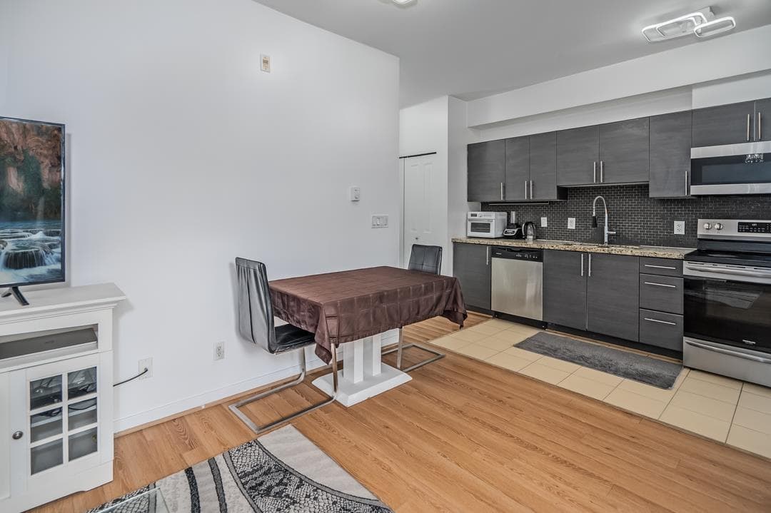 212 - 2239 Kingsway, Vancouver, V5N 0E5 — photo 5