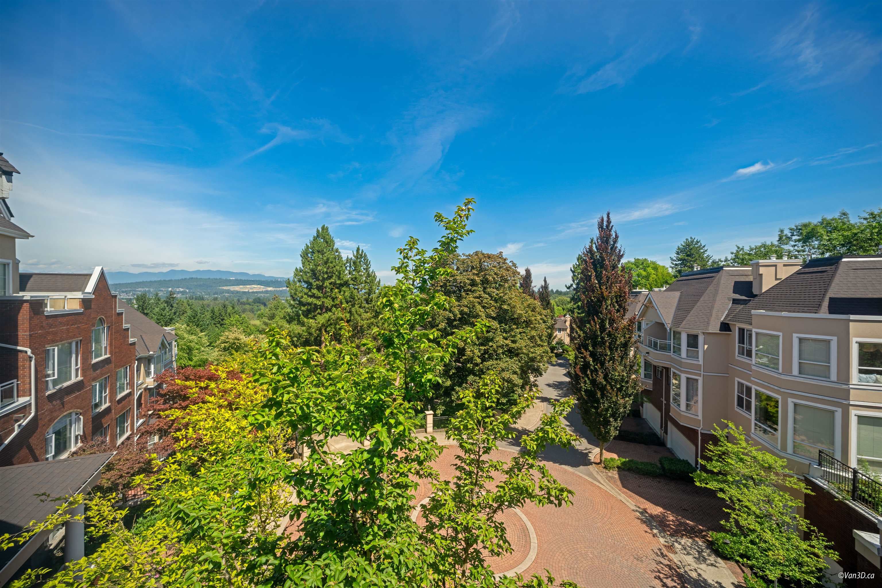612 - 5262 Oakmount Crescent, Burnaby, V5H 4R7 — photo 3