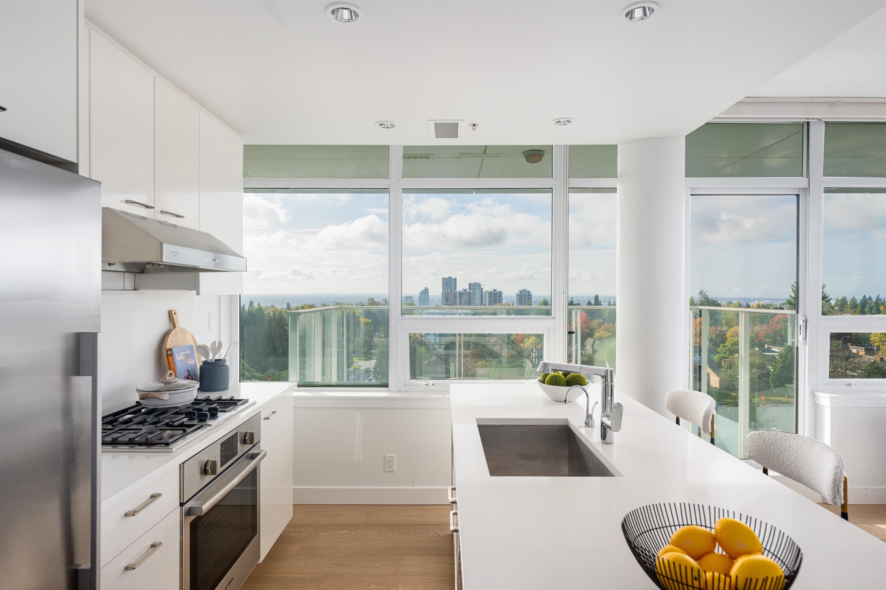 907 - 6383 Cambie Street, Vancouver, V5Z 0G7 — photo 5