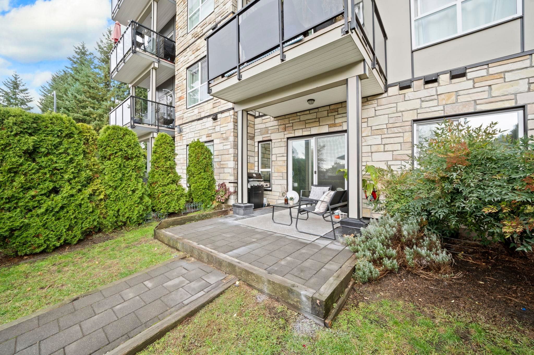 102 - 12310 222 Street, Maple Ridge, V2X 5W7 — photo 2