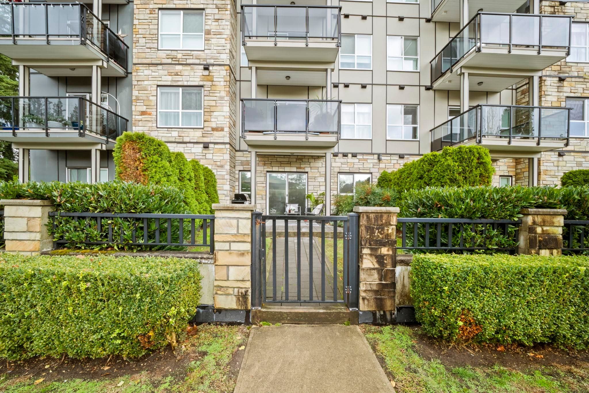 102 - 12310 222 Street, Maple Ridge, V2X 5W7 — photo 3