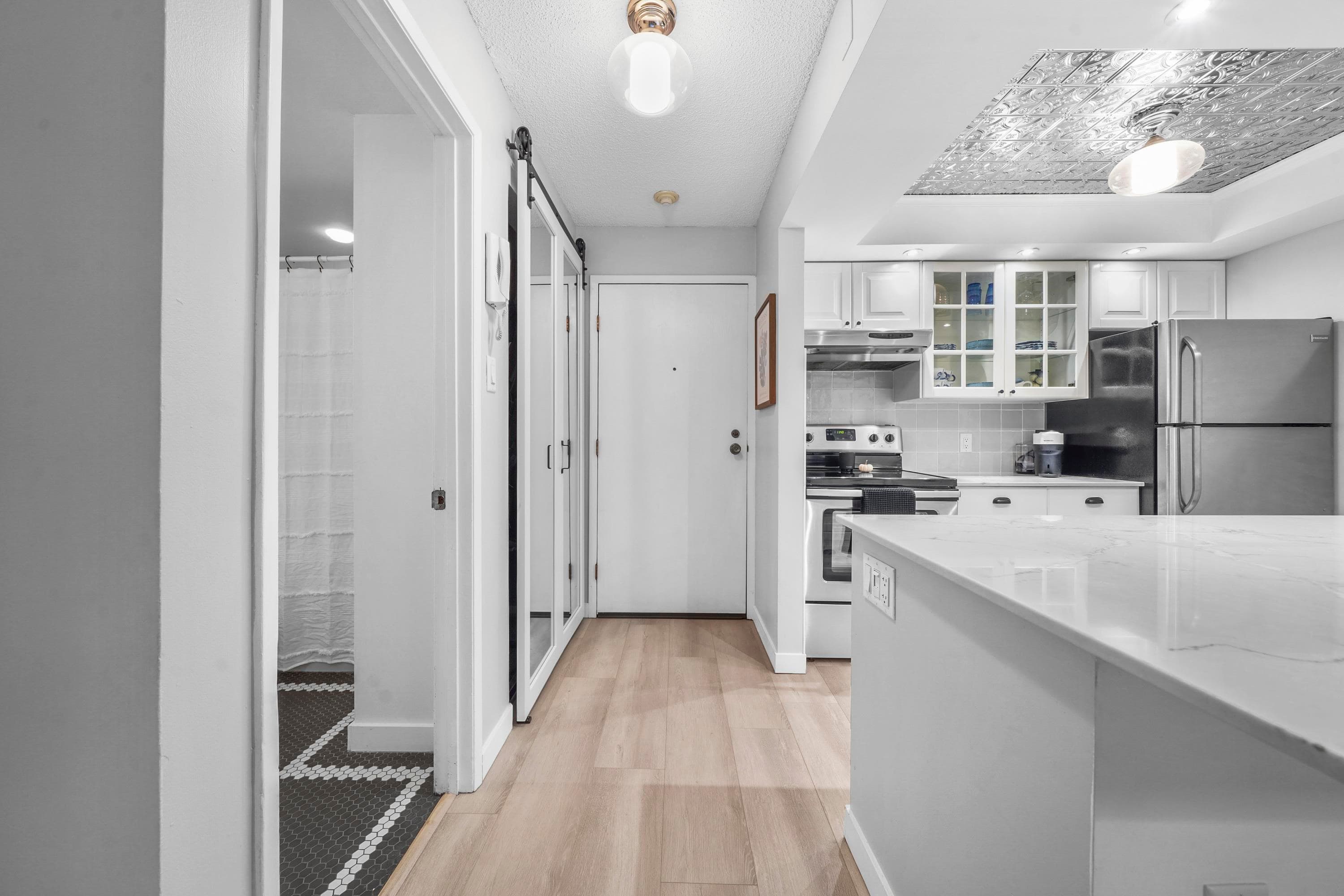 101 - 210 W 2nd Street, North Vancouver, V7M 1C6 — photo 3