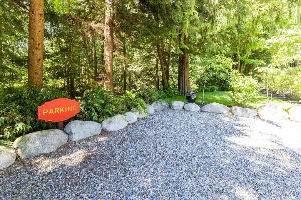 2596 Miles Road, Roberts Creek, V0N 2W4 — photo 4