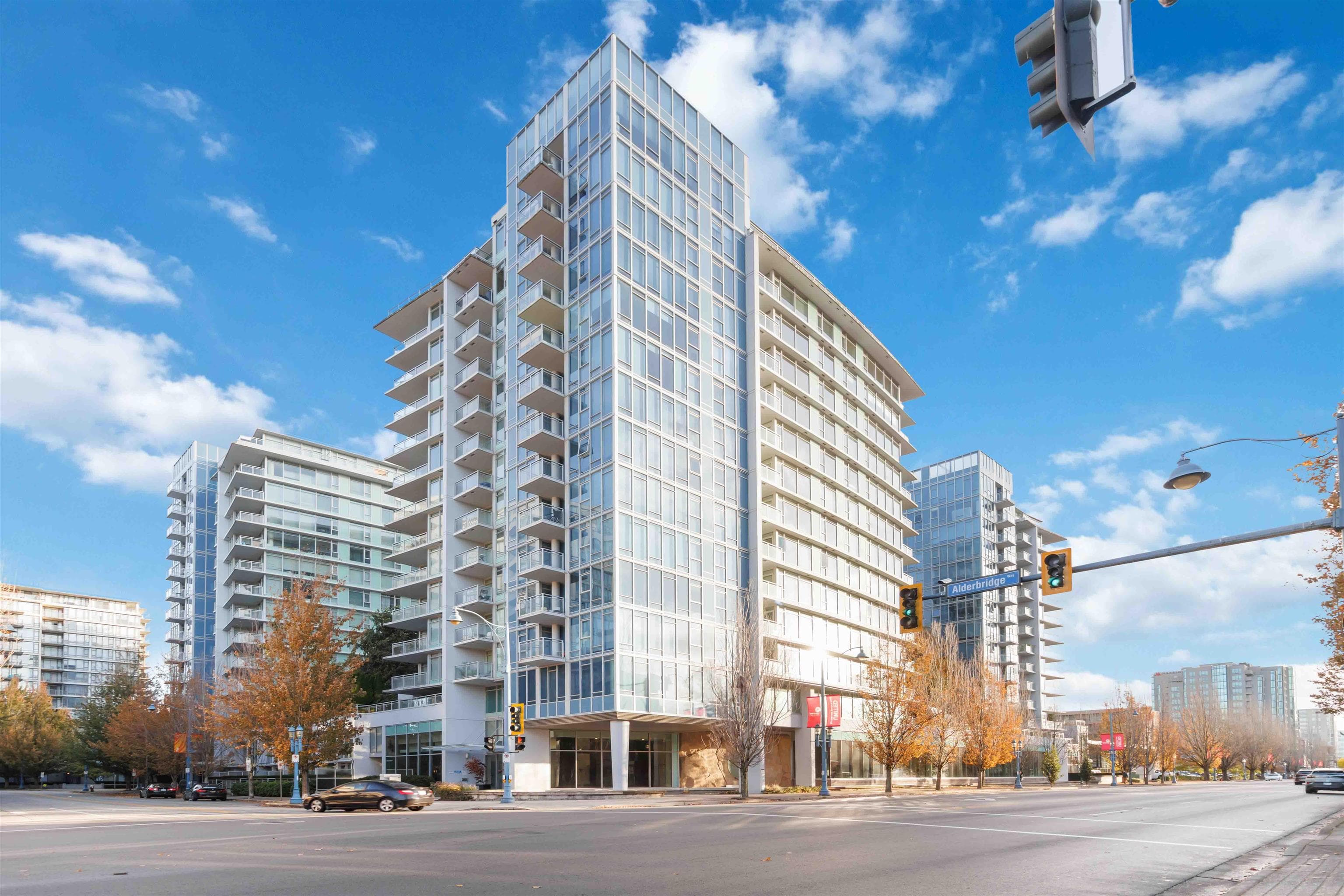 1002 - 7371 Westminster Highway, Richmond