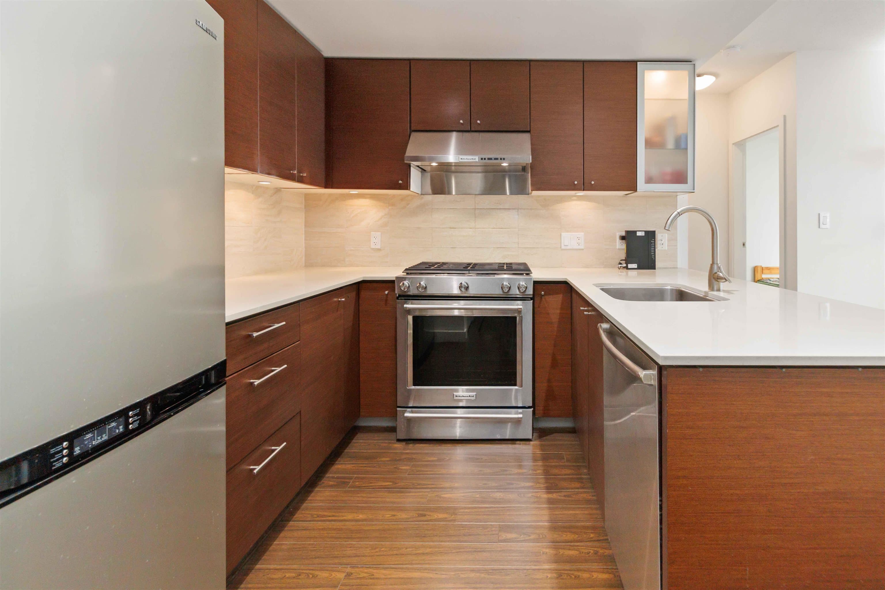 1002 - 7371 Westminster Highway, Richmond, V6X 0B4 — photo 5