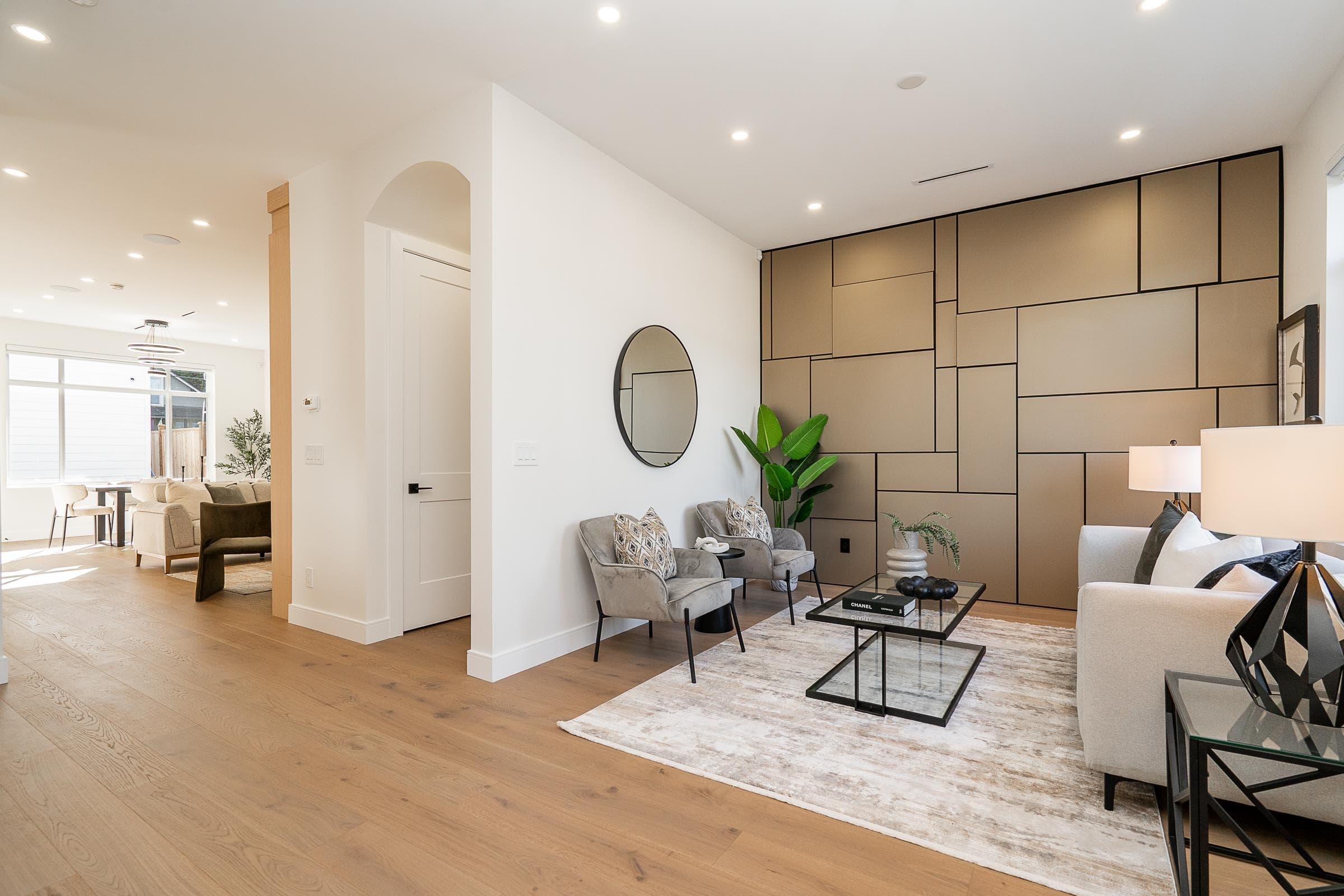 2715 Henry Street, Port Moody, V3H 2J8 — photo 3
