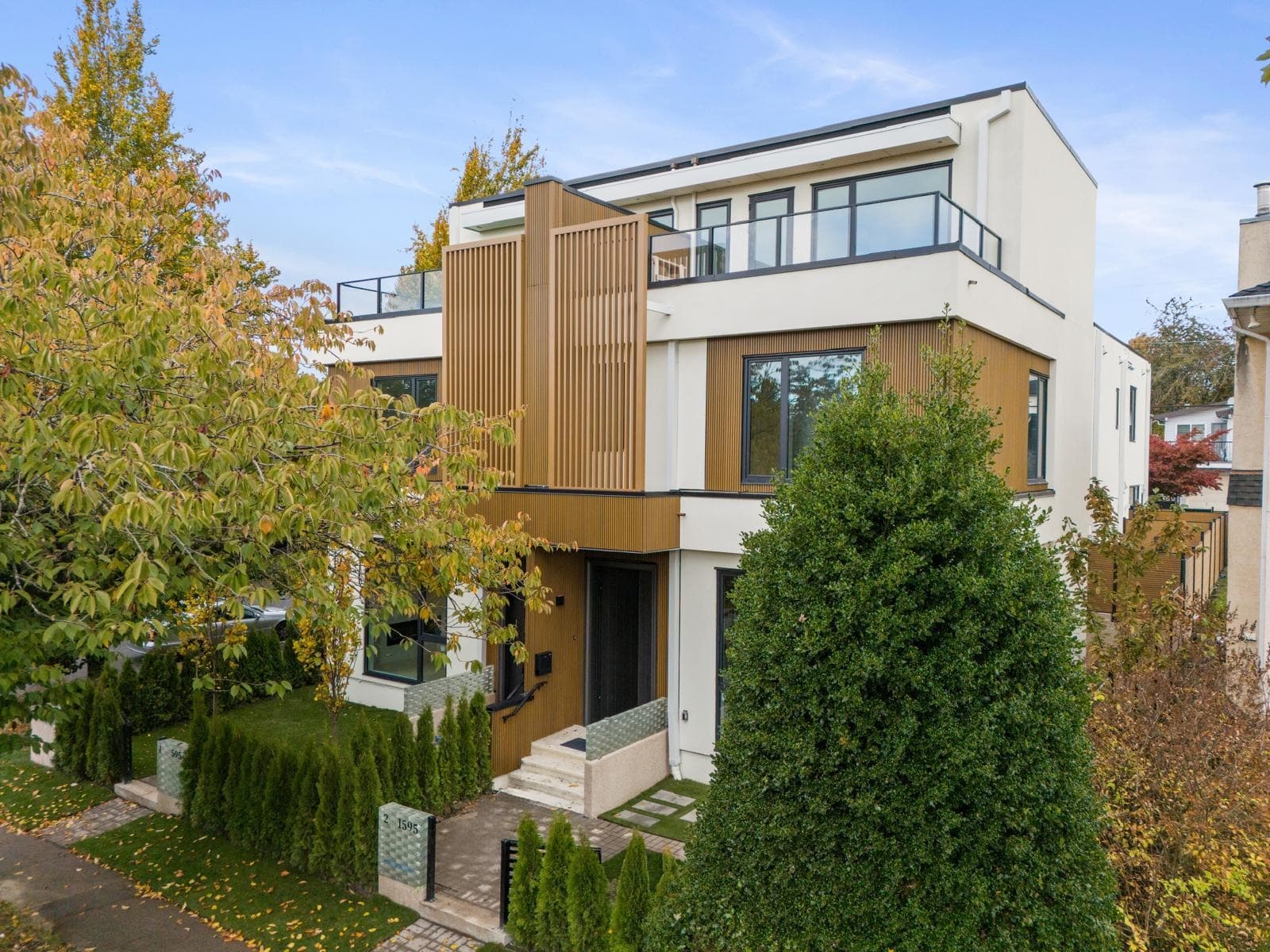 2 - 1595 W 66th Avenue, Vancouver