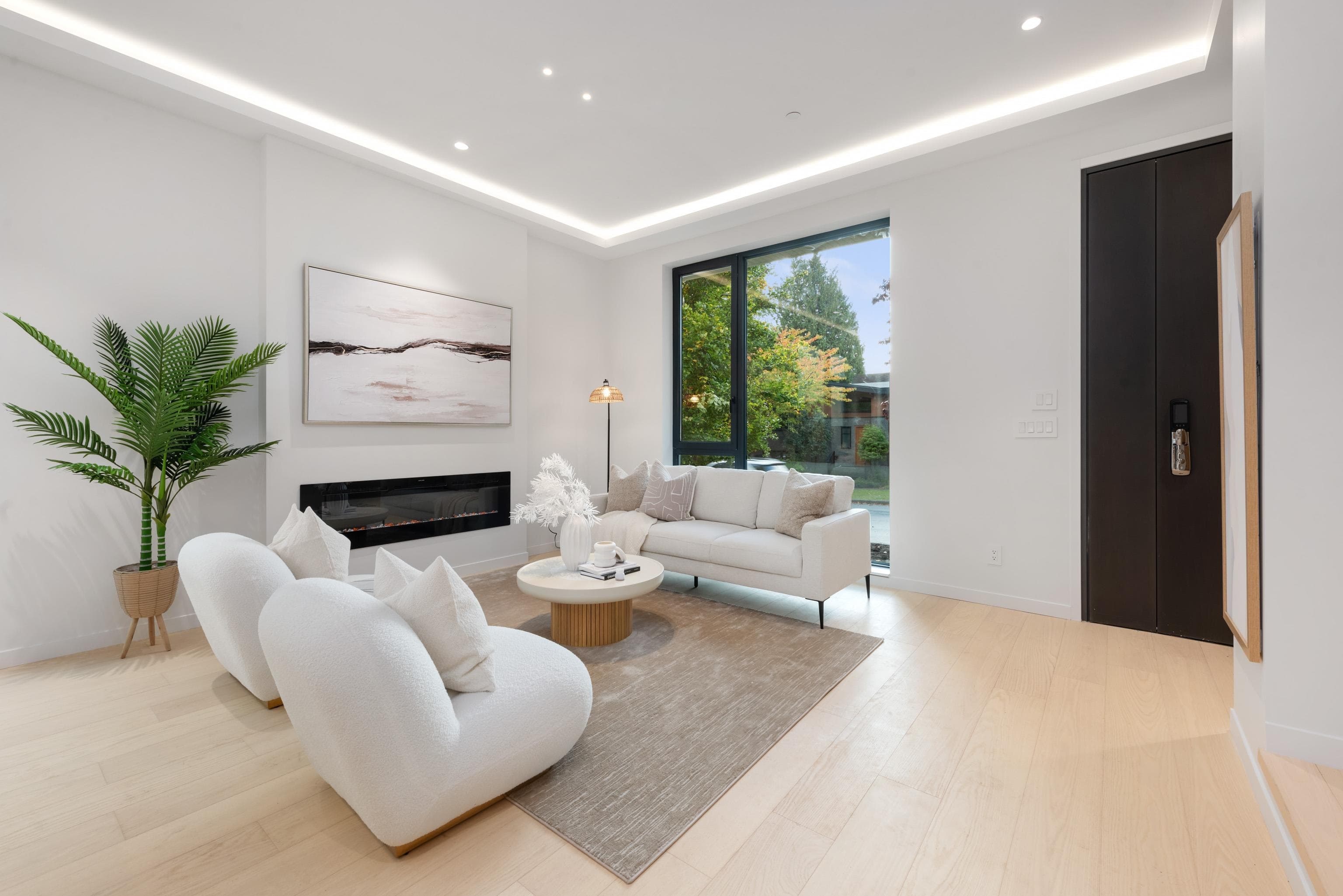 2 - 8226 Adera Street, Vancouver, V6P 2R8 — photo 3
