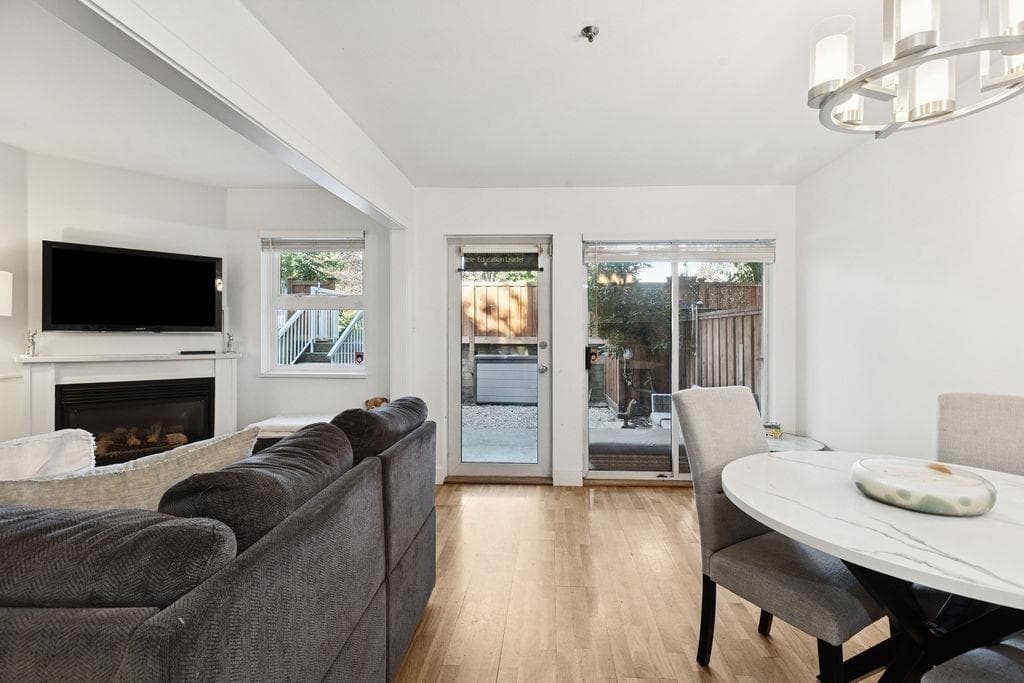 1A - 1048 E 7th Avenue, Vancouver