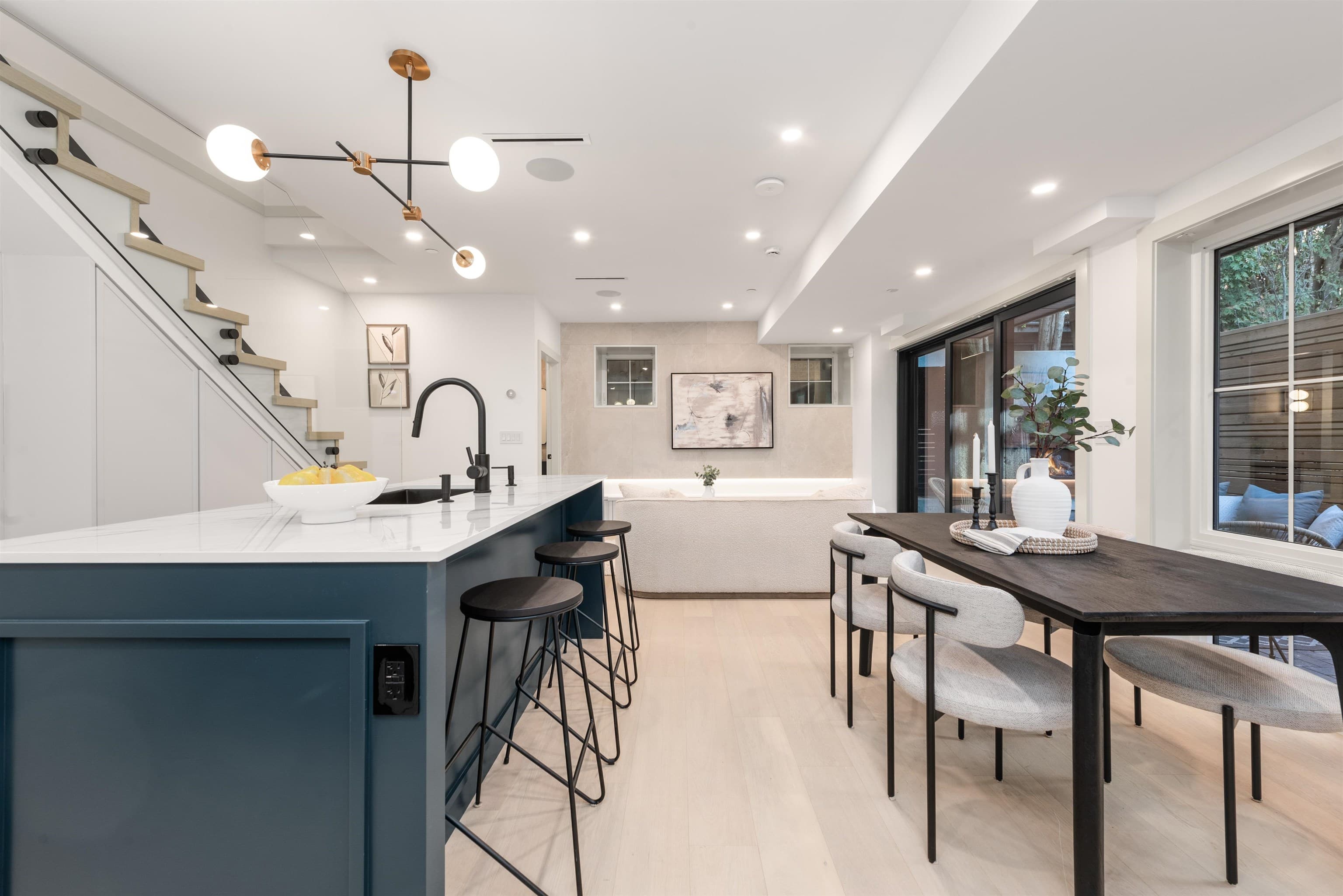 2 - 365 E 33rd Avenue, Vancouver, V5V 2Z8 — photo 4