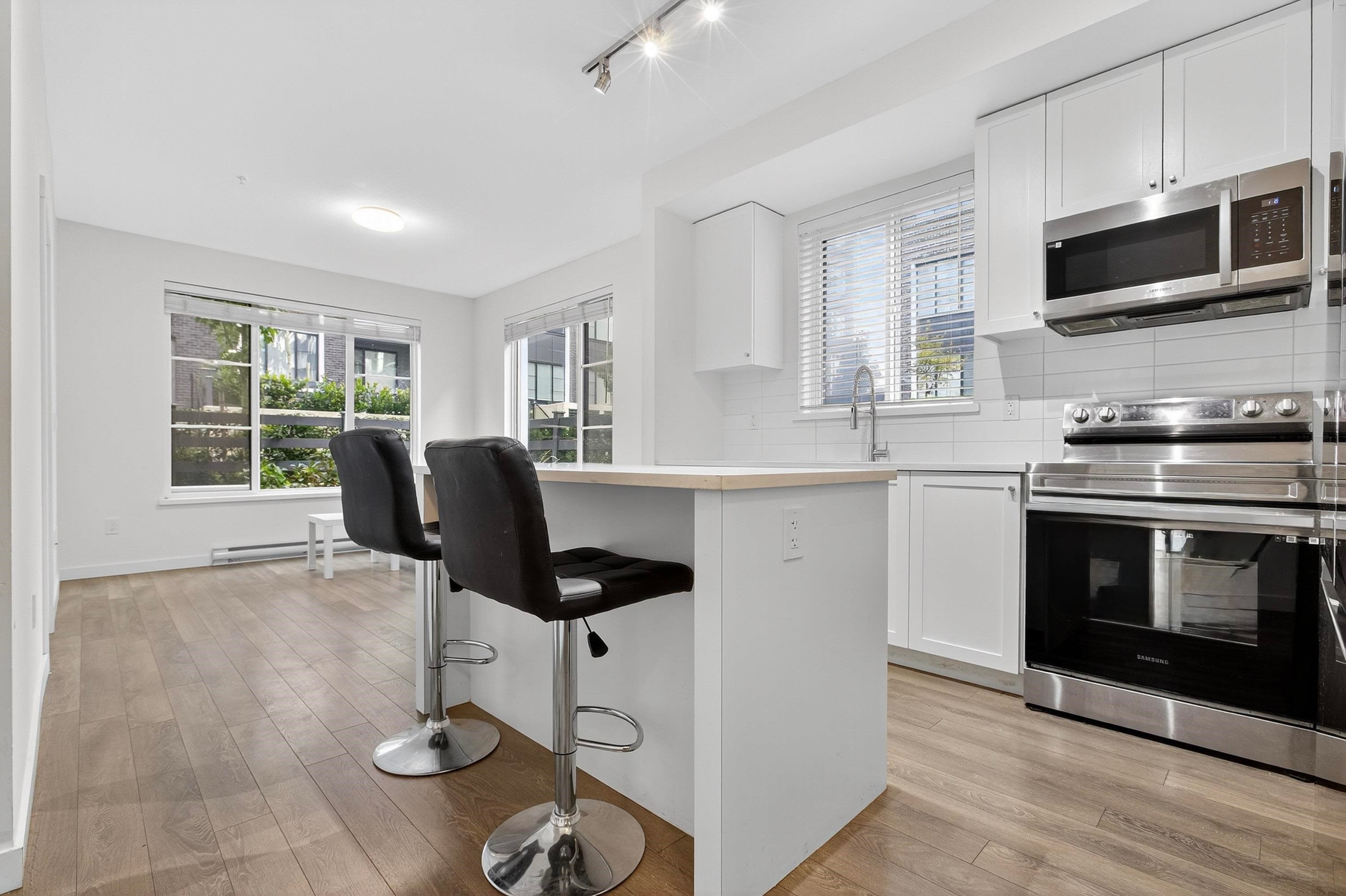 108 - 15825 85 Avenue, Surrey, V4N 6W9 — photo 2