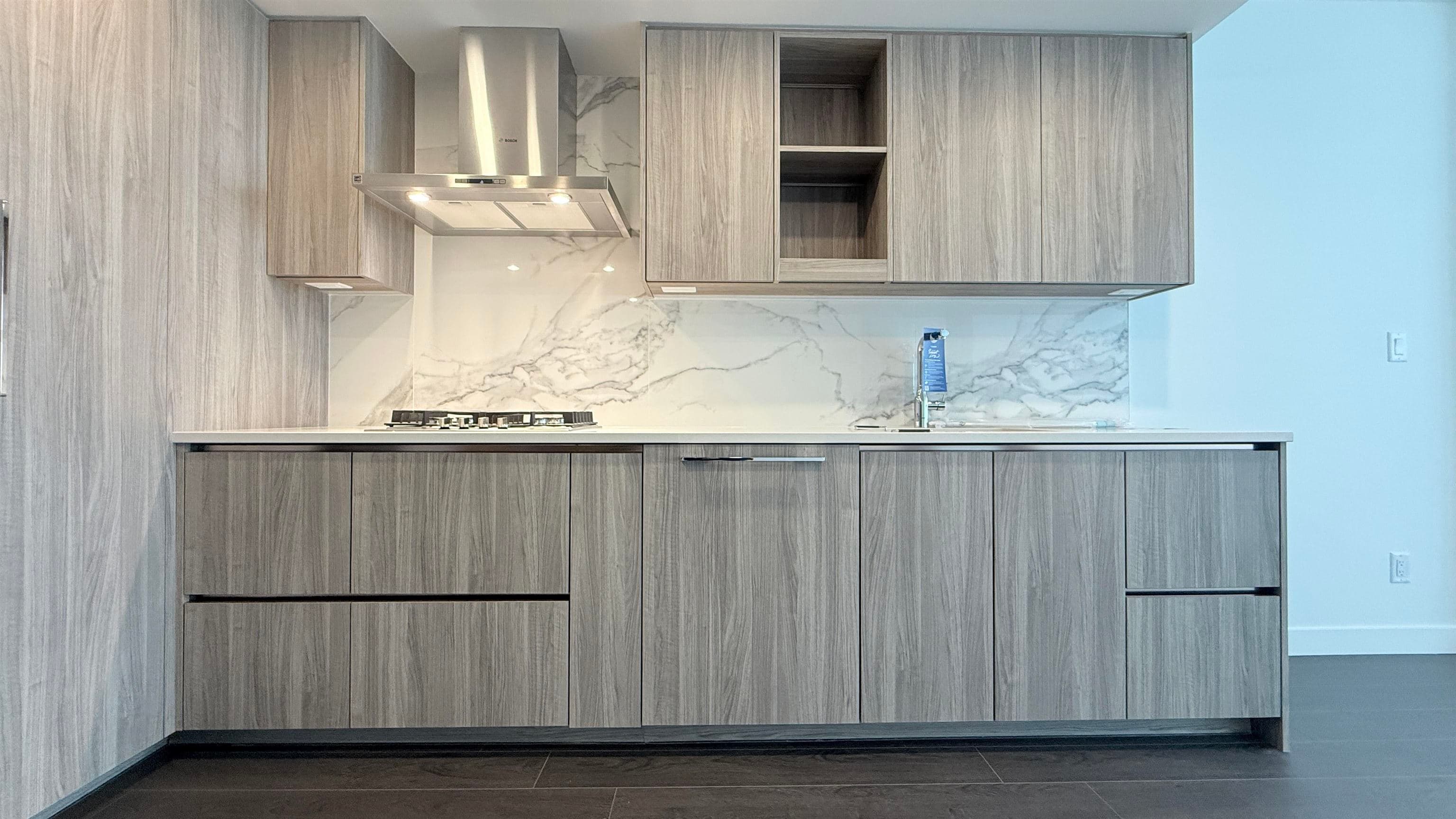 13768 100 Avenue, Surrey, V3T 0V2 — photo 5