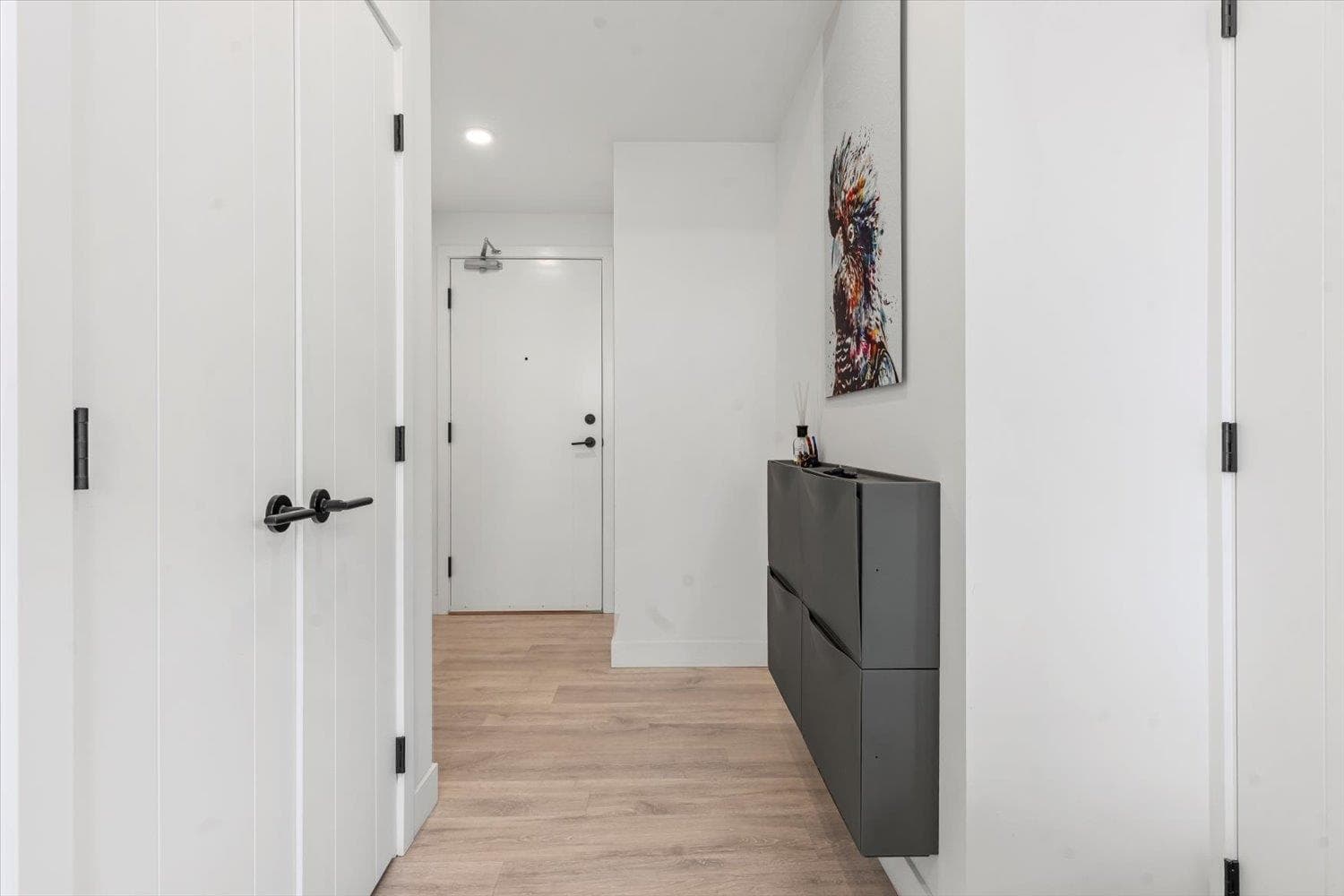 401 - 32838 Landeau Place, Abbotsford, V2S 0M6 — photo 4