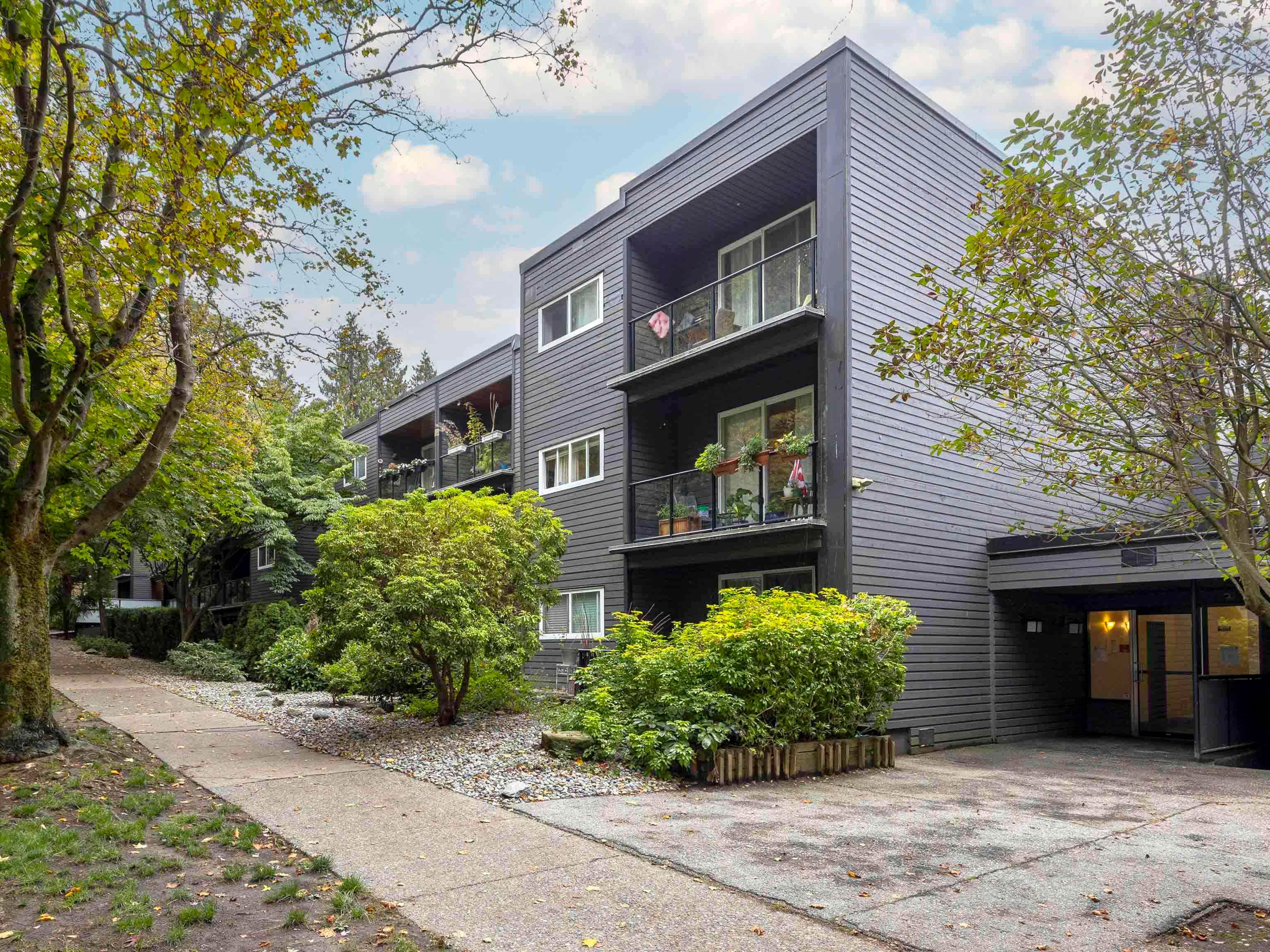 302 - 1550 Barclay Street, Vancouver, V6G 3B1 — photo 3