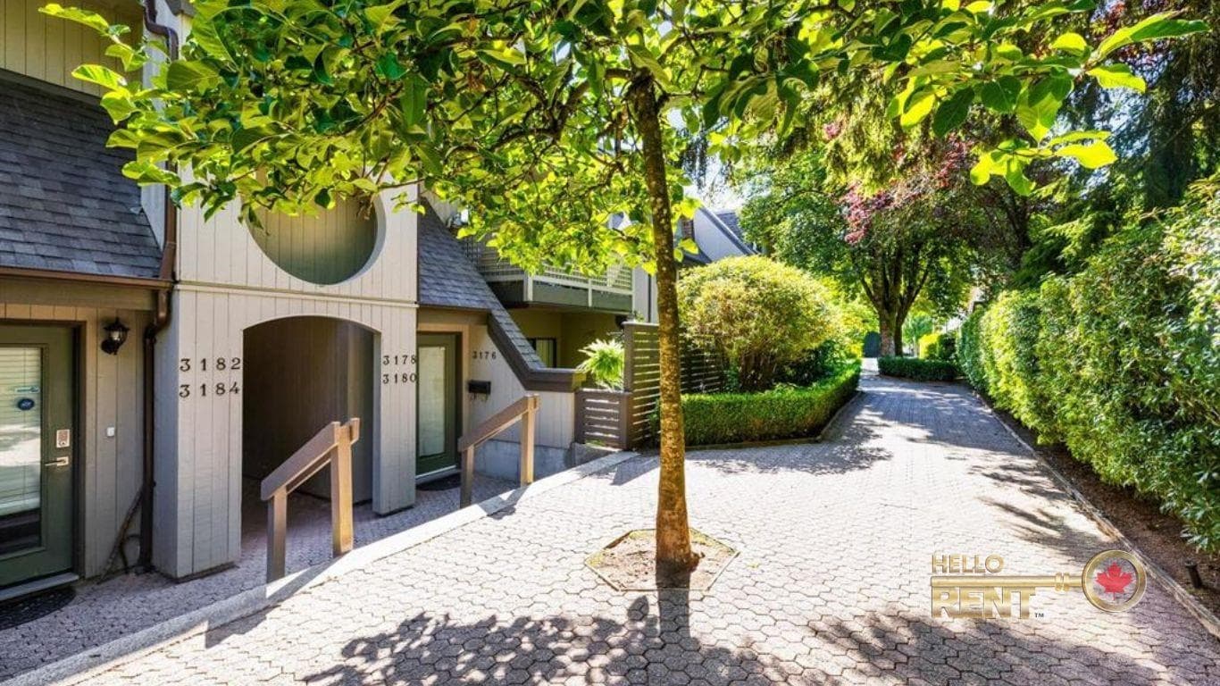 3182 Mountain Highway, North Vancouver, V7K 2H5 — photo 3