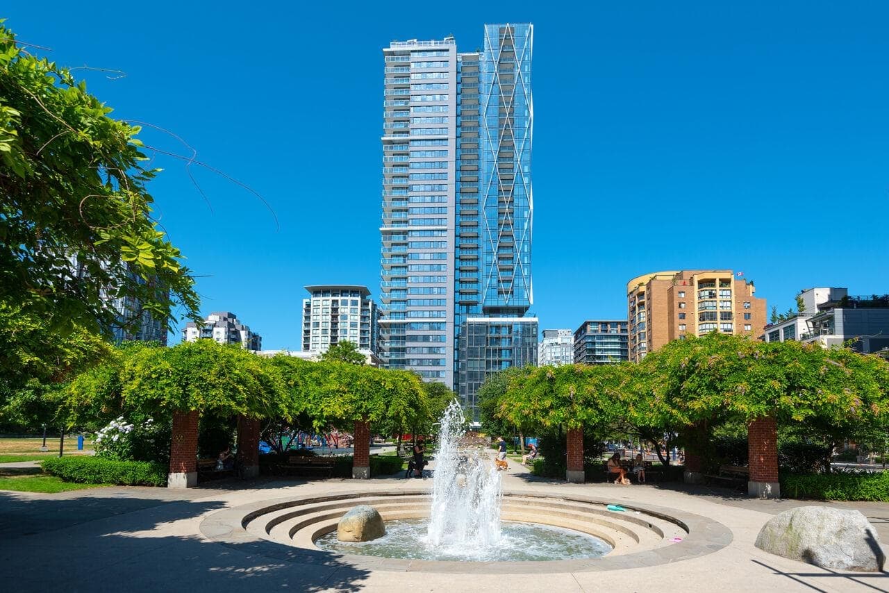3206 - 1111 Richards Street, Vancouver, V6B 0S3 — photo 2
