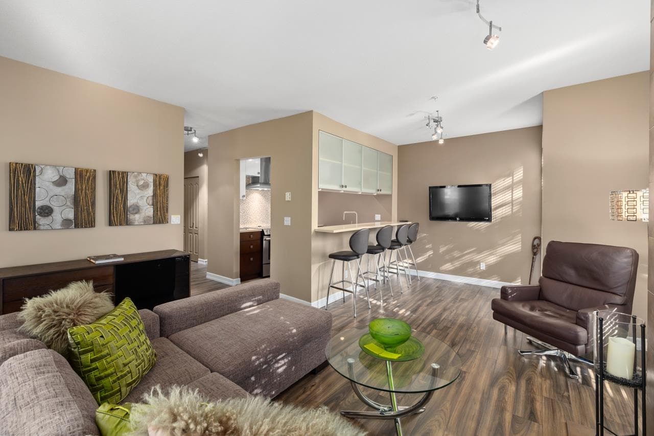 203 - 1928 Nelson Street, Vancouver, V6G 1N2 — photo 5