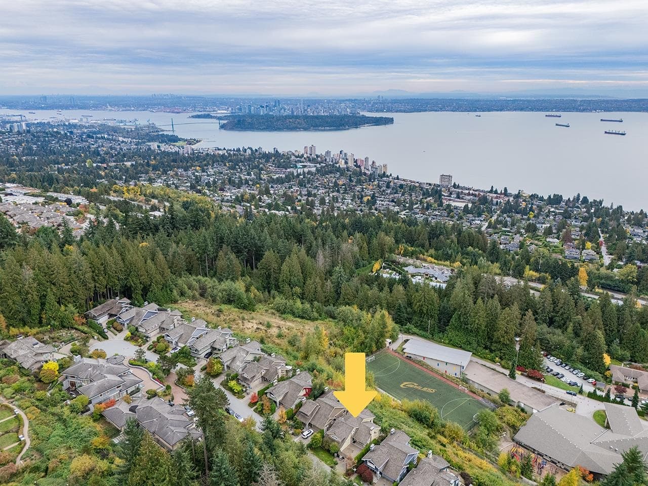 2546 Marr Creek Court, West Vancouver, V7S 0A3 — photo 3