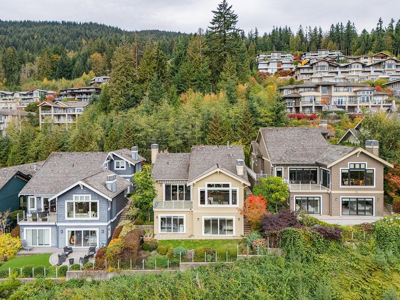 2546 Marr Creek Court, West Vancouver, V7S 0A3 — photo 5
