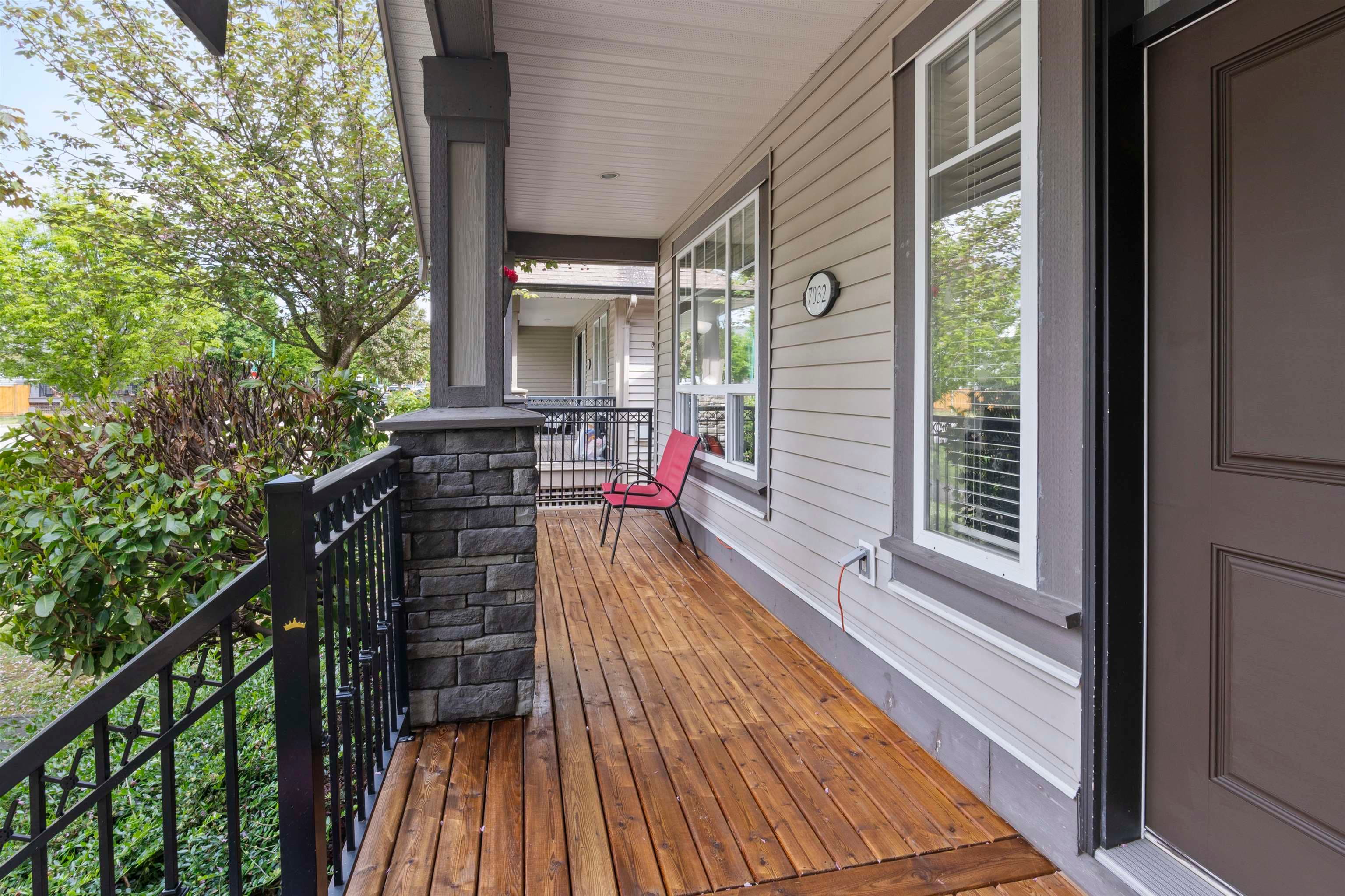 7032 195a Street, Surrey, V4N 5Z2 — photo 4