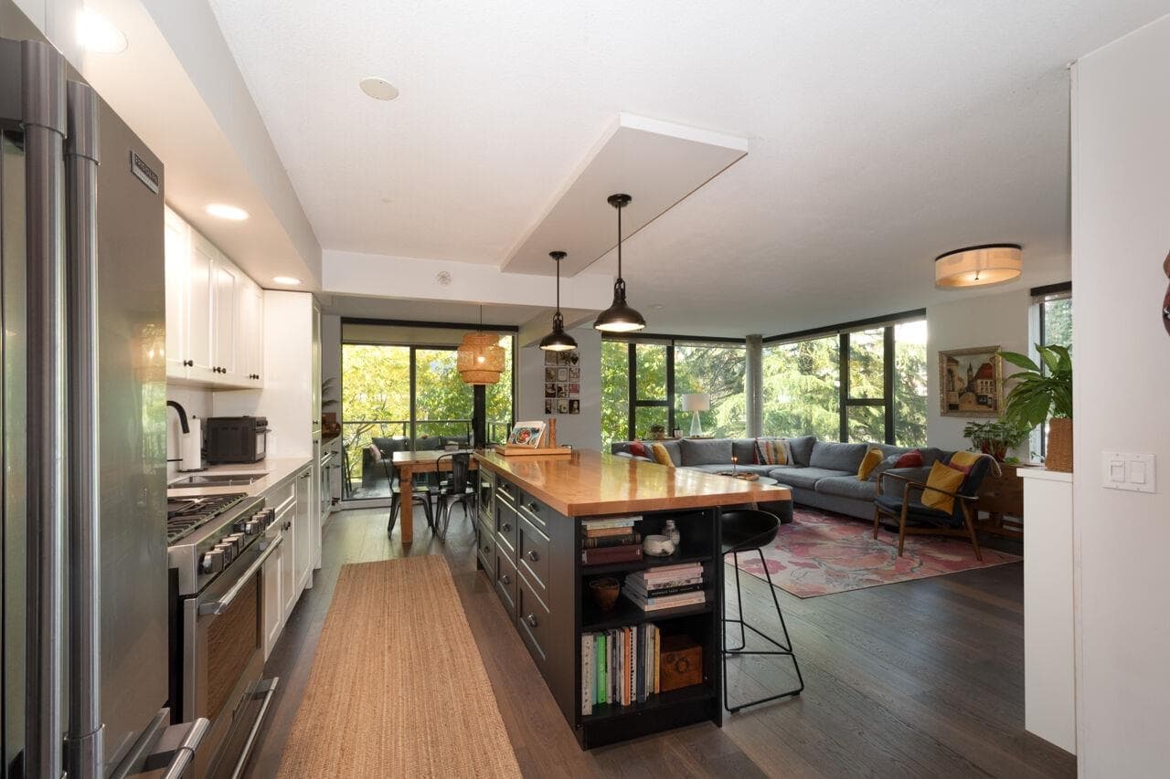 308 - 683 W Victoria Park, North Vancouver, V7M 0A2 — photo 2