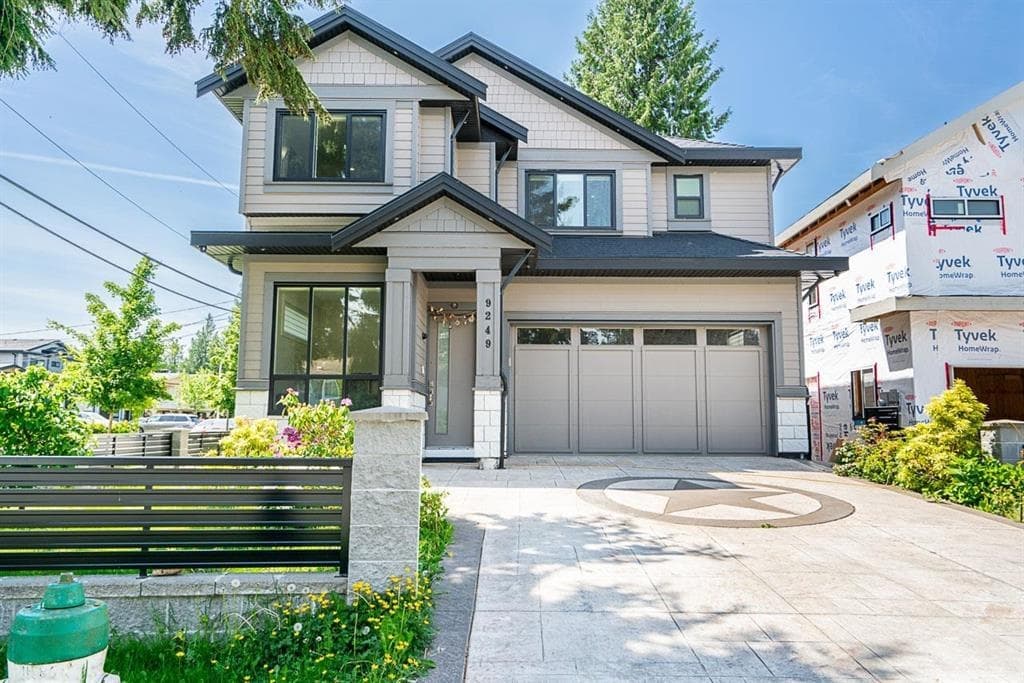 9249 119a Street, Delta