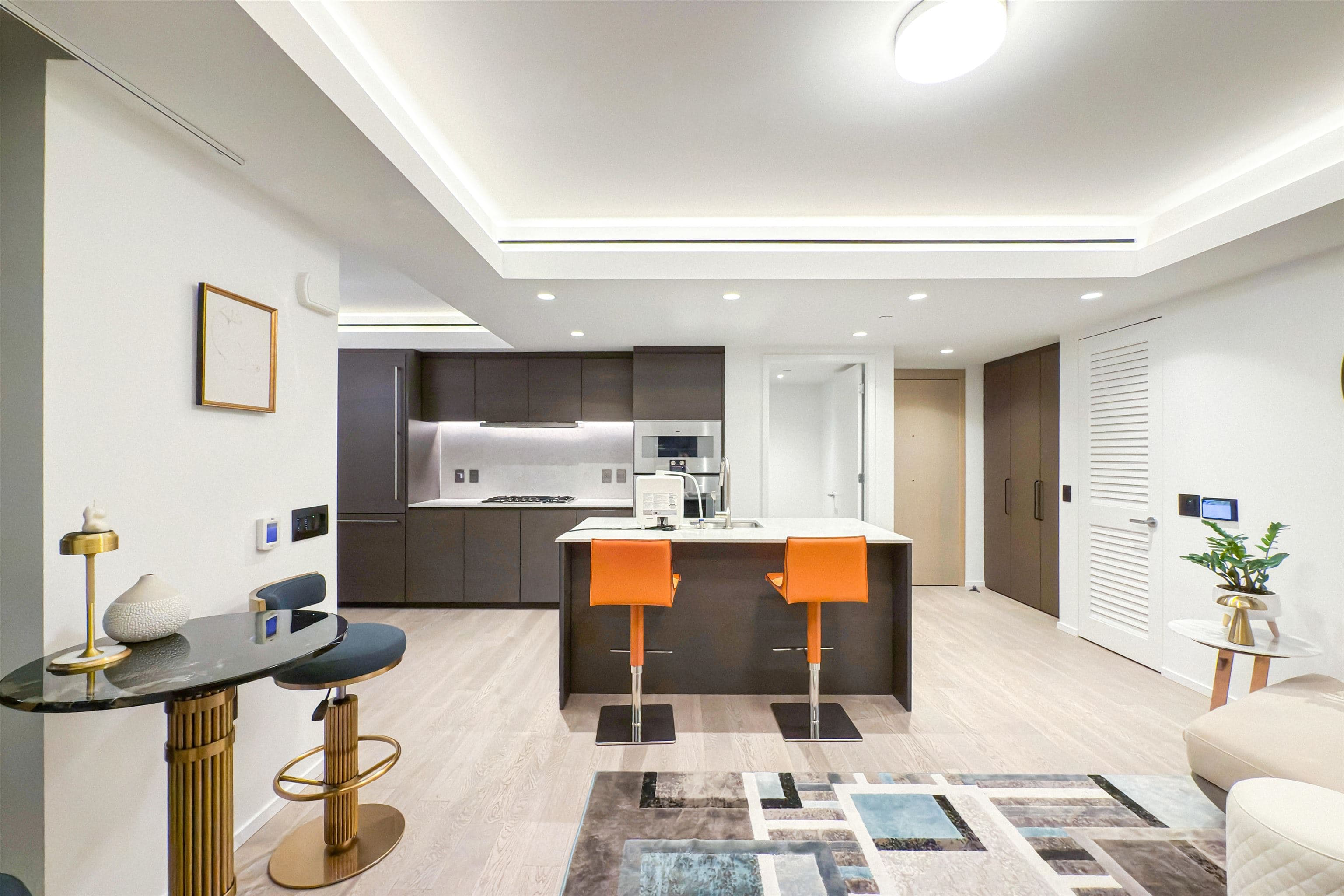1506 - 1408 Robson Street, Vancouver, V6G 1B9 — photo 2