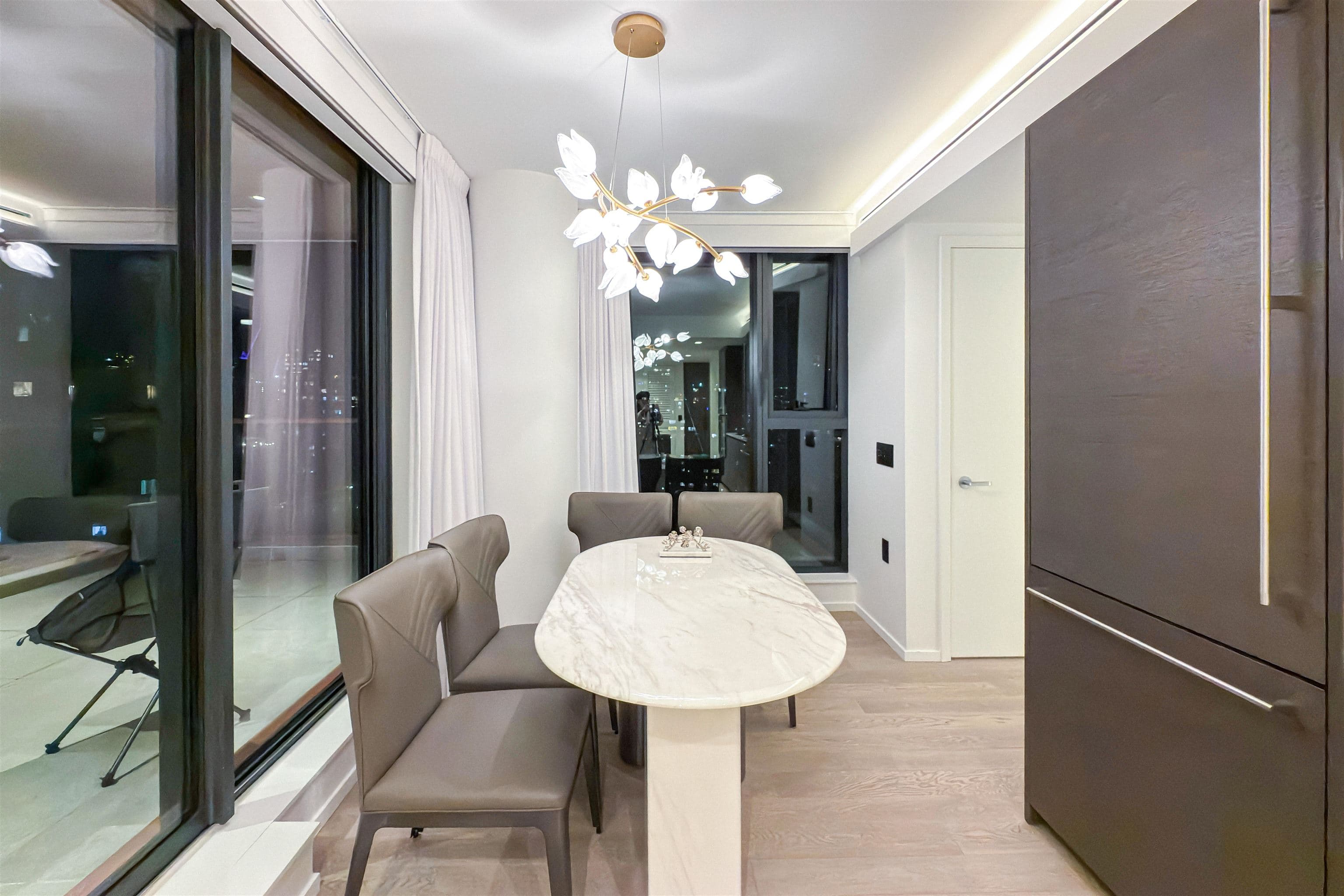 1506 - 1408 Robson Street, Vancouver, V6G 1B9 — photo 4