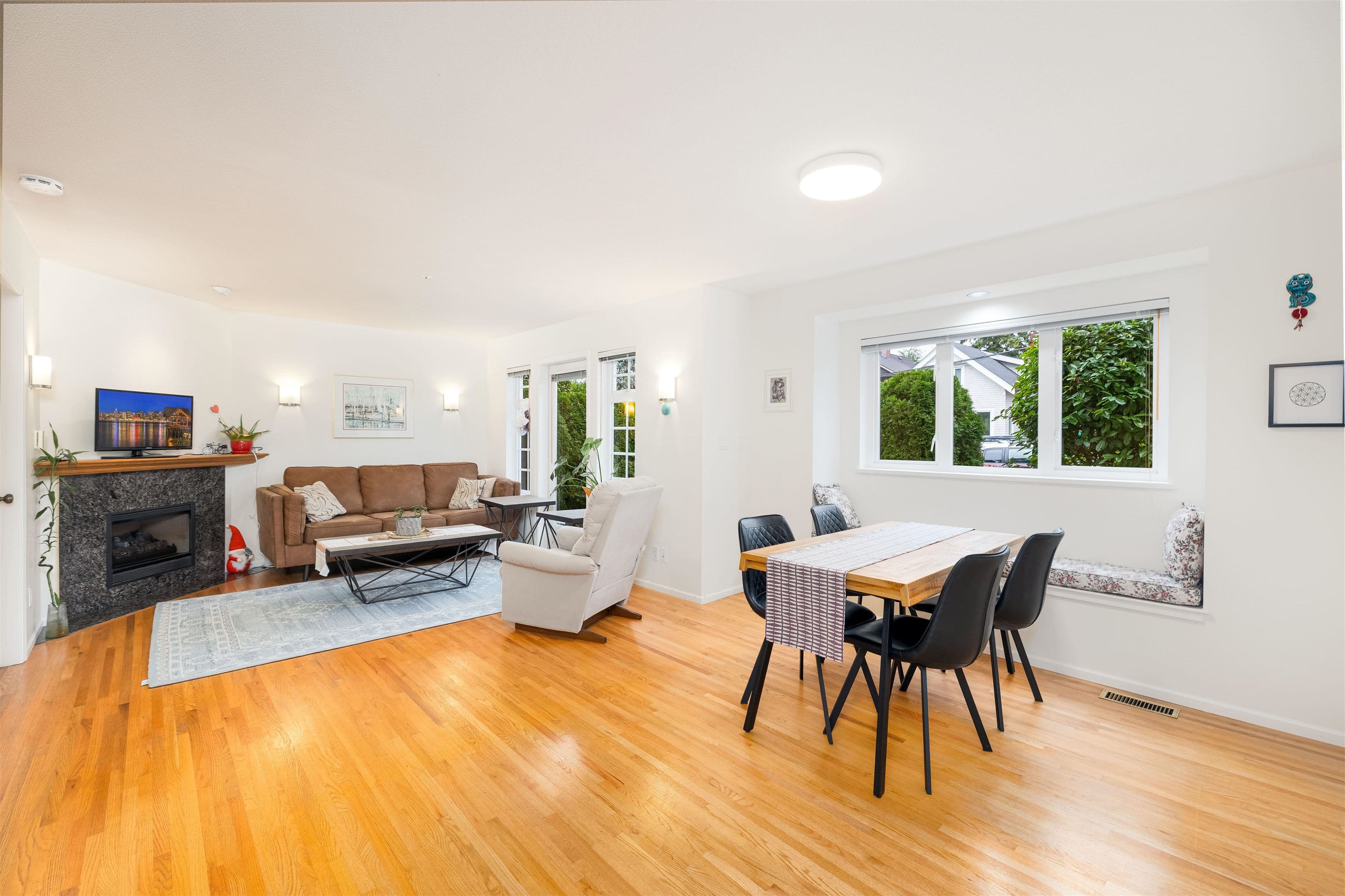 2718 W 3rd Avenue, Vancouver, V6K 1M5 — photo 3