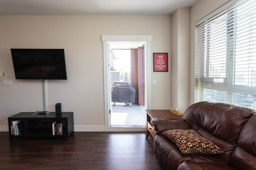 301 - 2351 Kelly Avenue, Port Coquitlam, V3C 0C6 — photo 2
