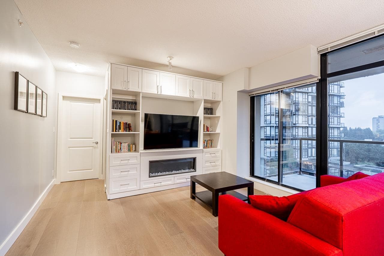 702 - 15 E Royal Avenue, New Westminster, V3L 0A9 — photo 4