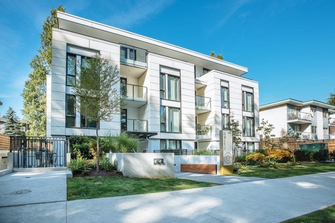 303 - 2239 W 7th Avenue, Vancouver, V6K 1Y3 — photo 1