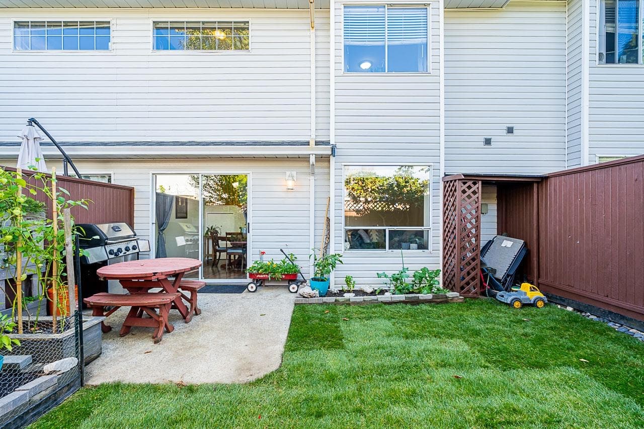 9 - 20625 118 Avenue, Maple Ridge