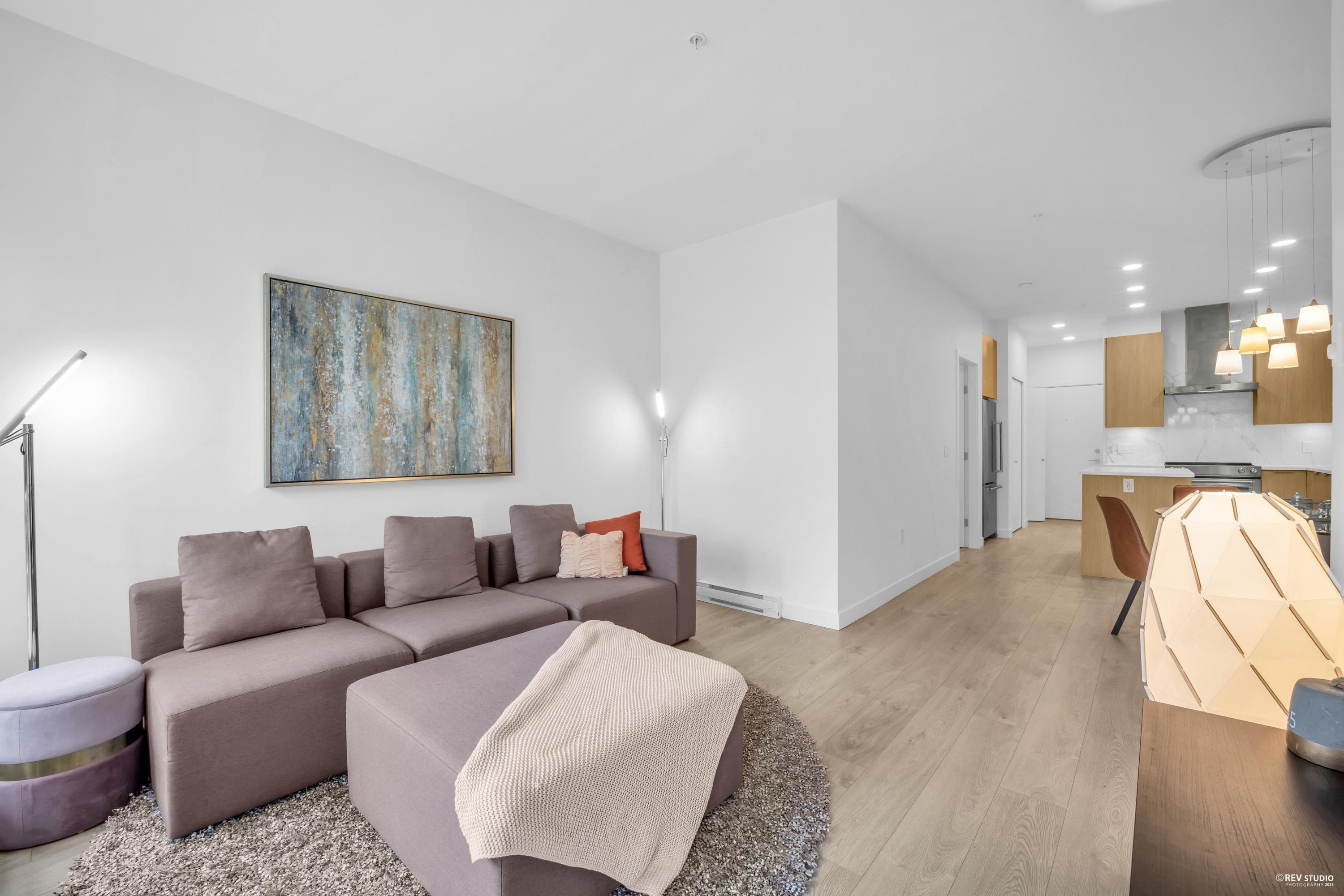 206 - 7123 11th Avenue, Burnaby, V3N 0J6 — photo 3