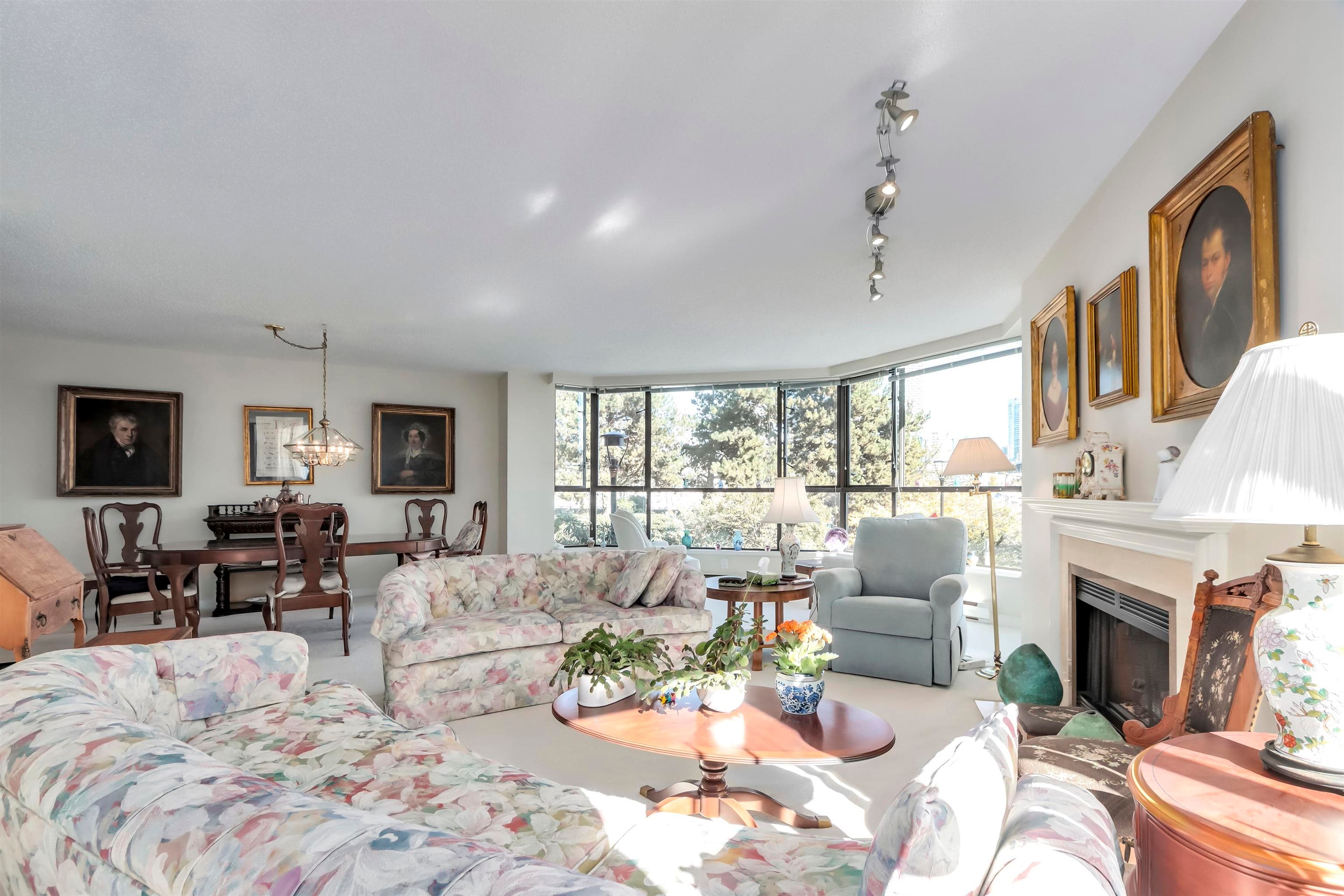 G01 - 1490 Pennyfarthing Drive, Vancouver