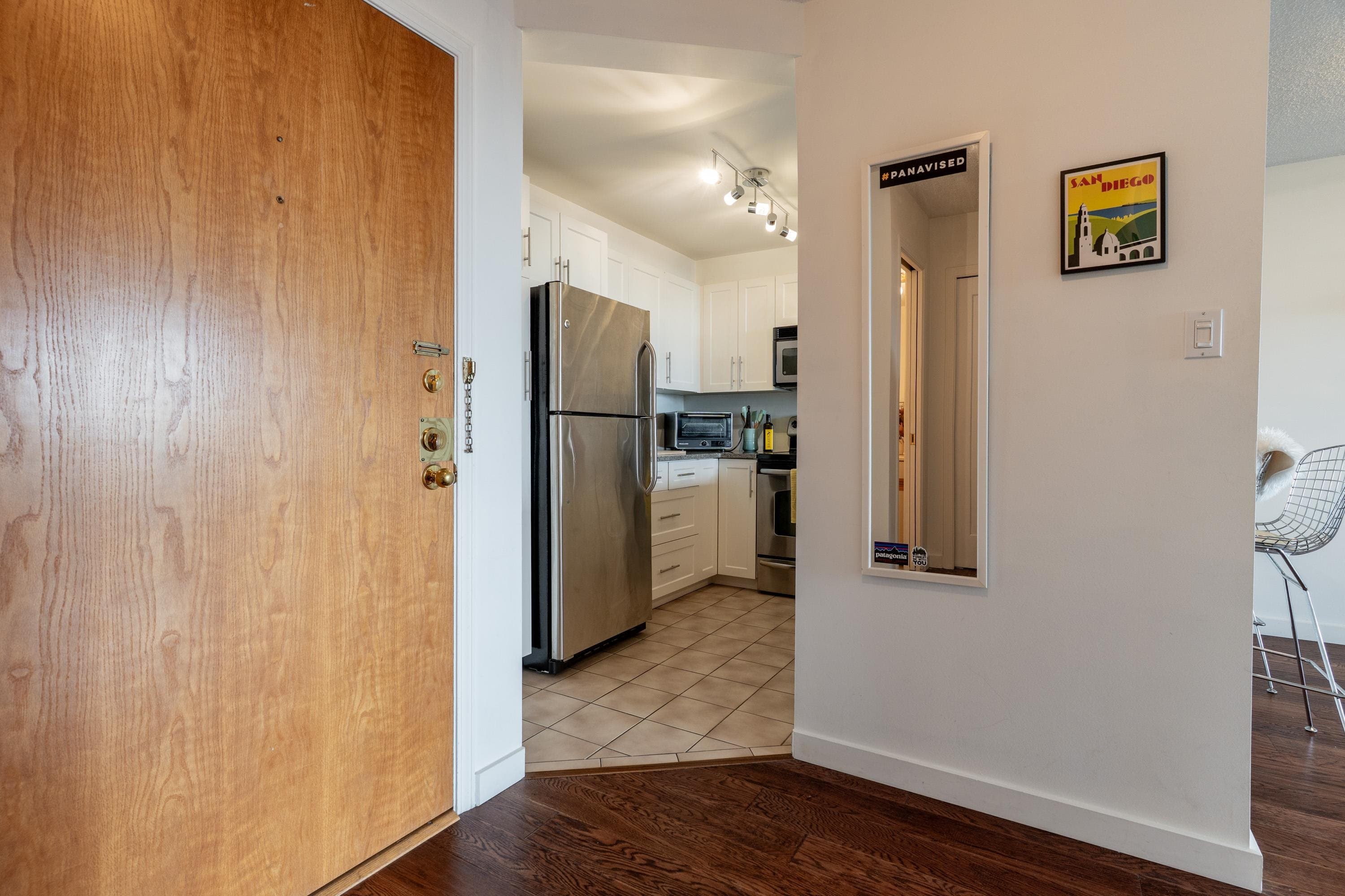 905 - 1065 Quayside Drive, New Westminster, V3M 1C5 — photo 5