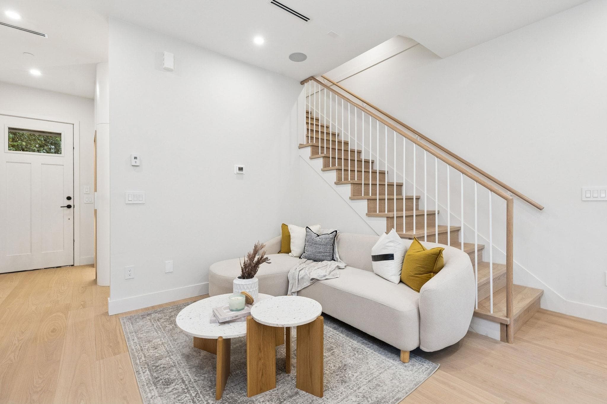 2 - 7 E 23rd Avenue, Vancouver, V5V 1W8 — photo 4